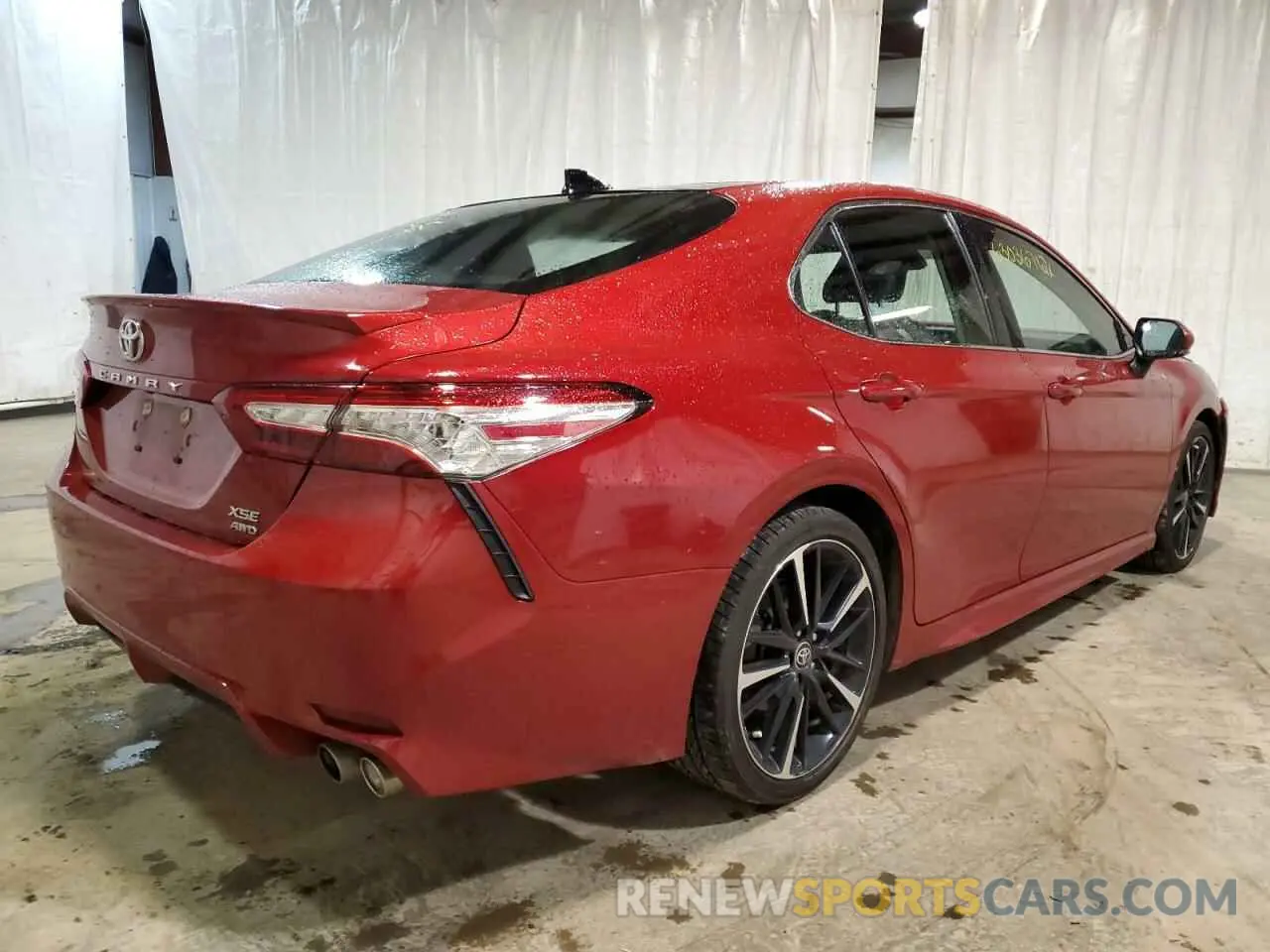 4 Photograph of a damaged car 4T1K61BKXLU014198 TOYOTA CAMRY 2020