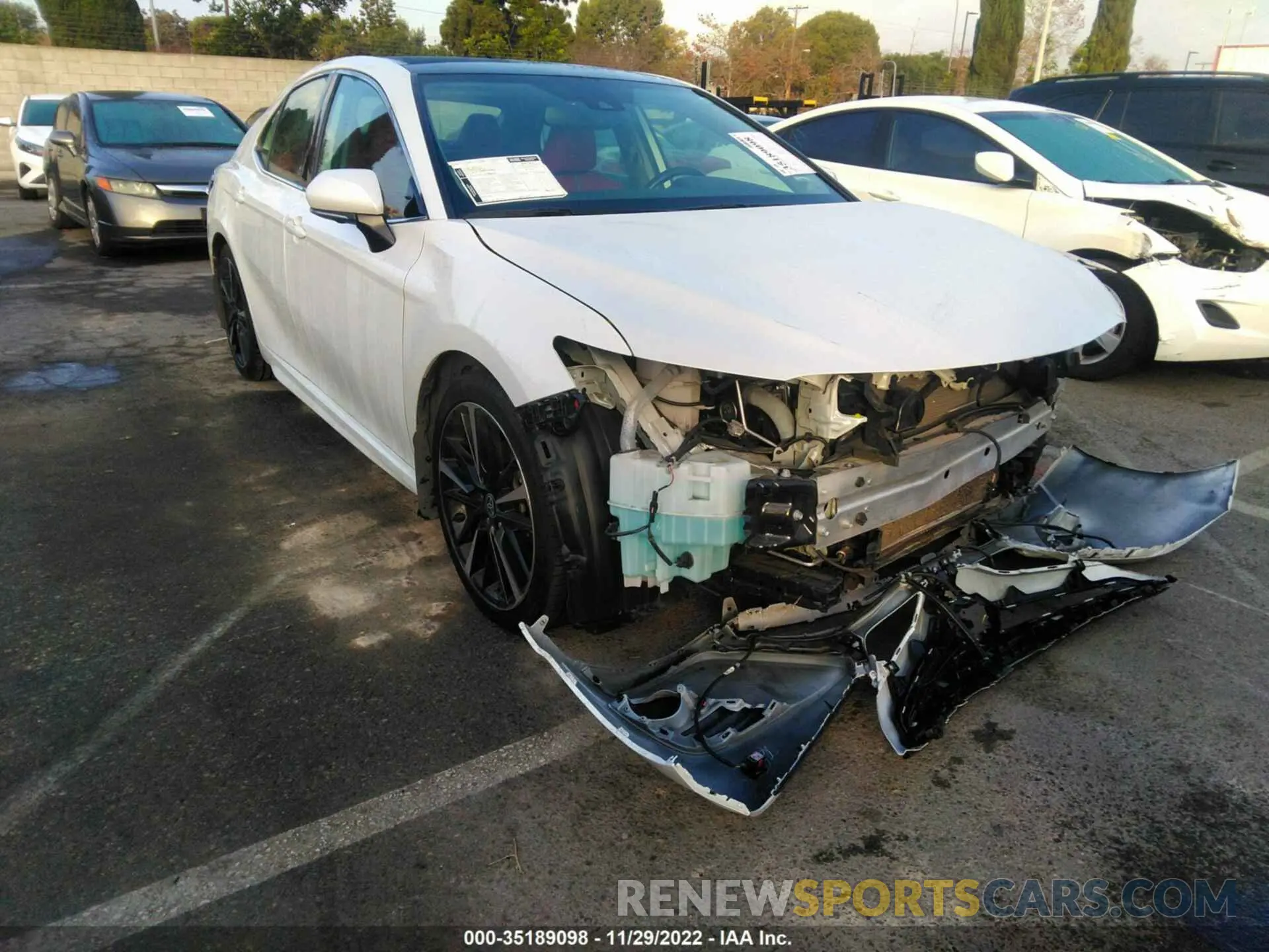 1 Фотография поврежденного автомобиля 4T1KZ1AK5LU043214 TOYOTA CAMRY 2020