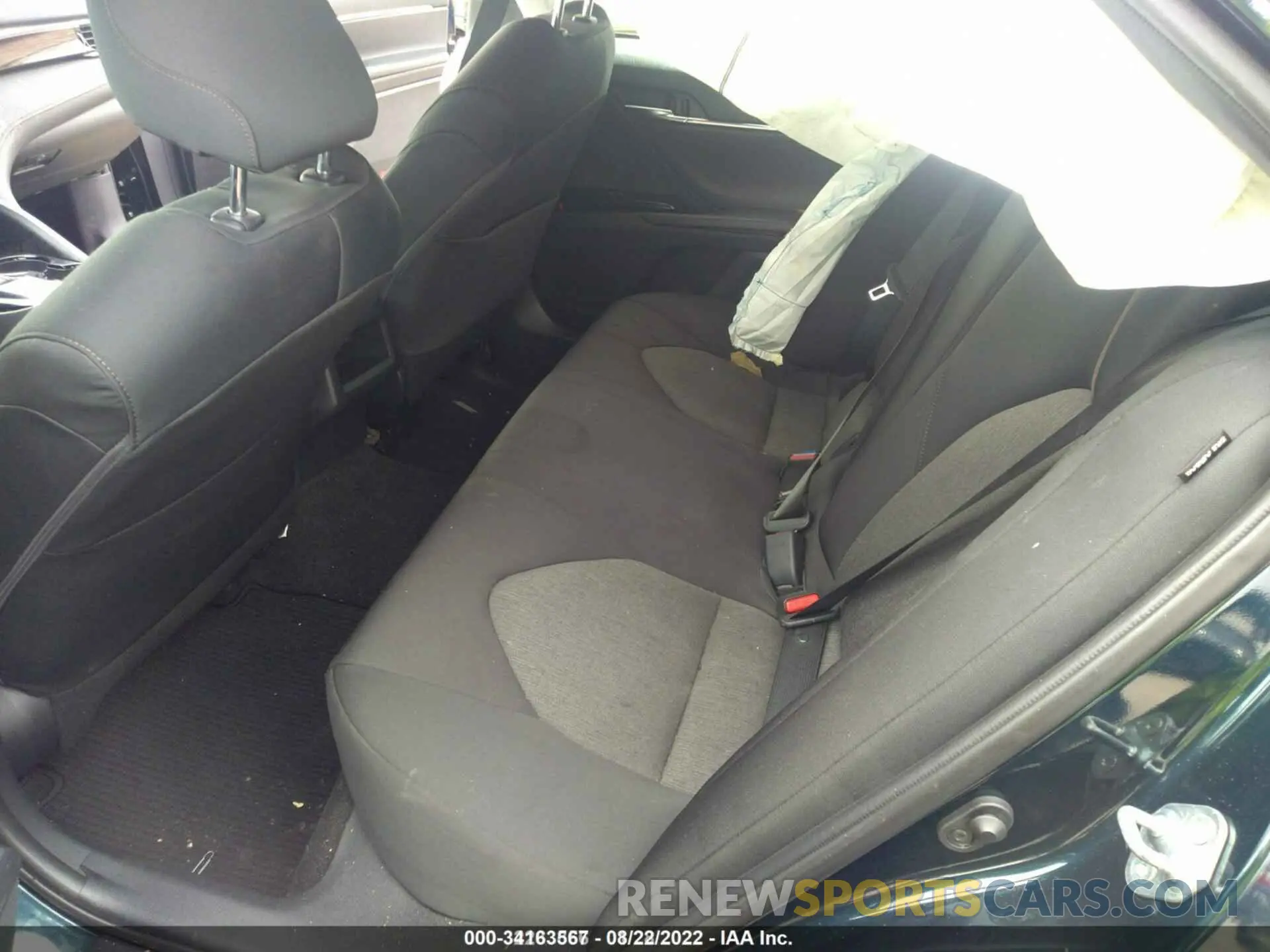 8 Photograph of a damaged car 4T1L11AK1LU973235 TOYOTA CAMRY 2020