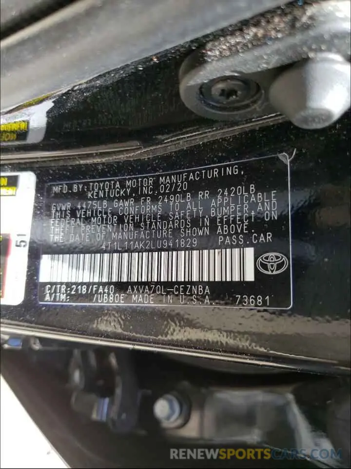 10 Photograph of a damaged car 4T1L11AK2LU941829 TOYOTA CAMRY 2020
