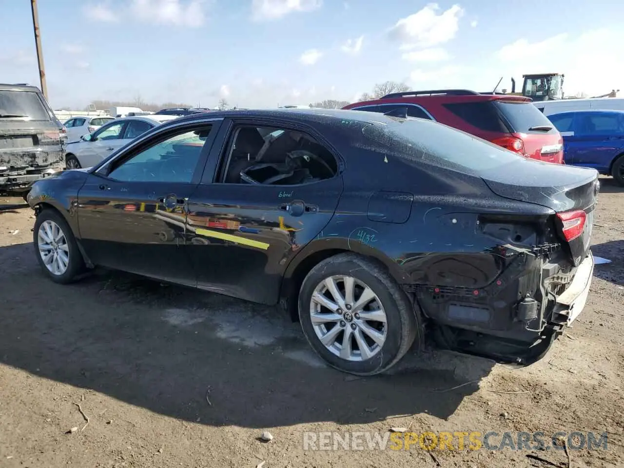 2 Фотография поврежденного автомобиля 4T1L11AK4LU509761 TOYOTA CAMRY 2020