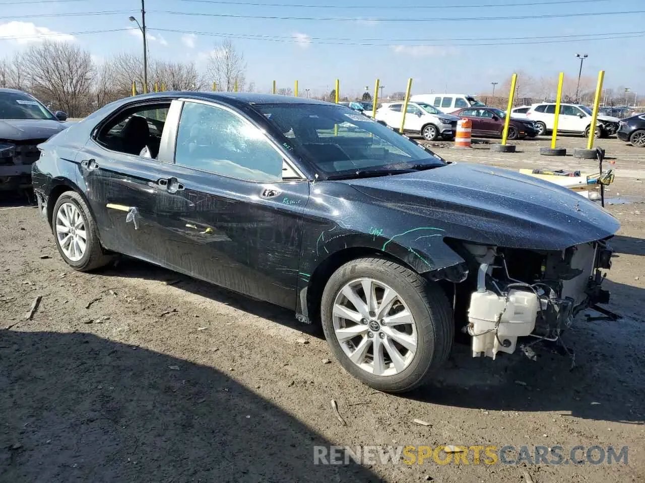 4 Фотография поврежденного автомобиля 4T1L11AK4LU509761 TOYOTA CAMRY 2020