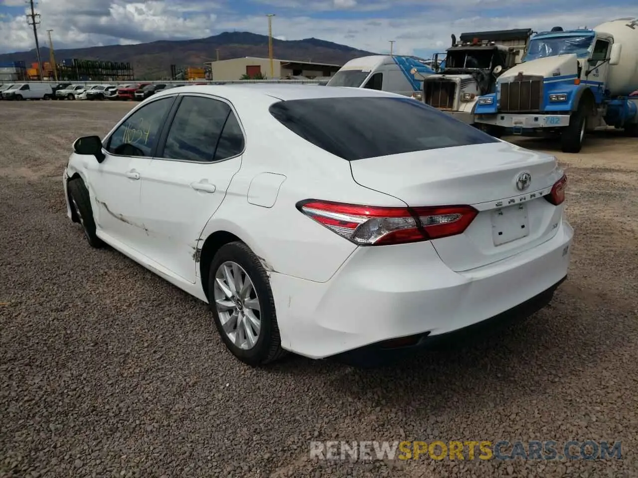 3 Фотография поврежденного автомобиля 4T1L11AK4LU876627 TOYOTA CAMRY 2020