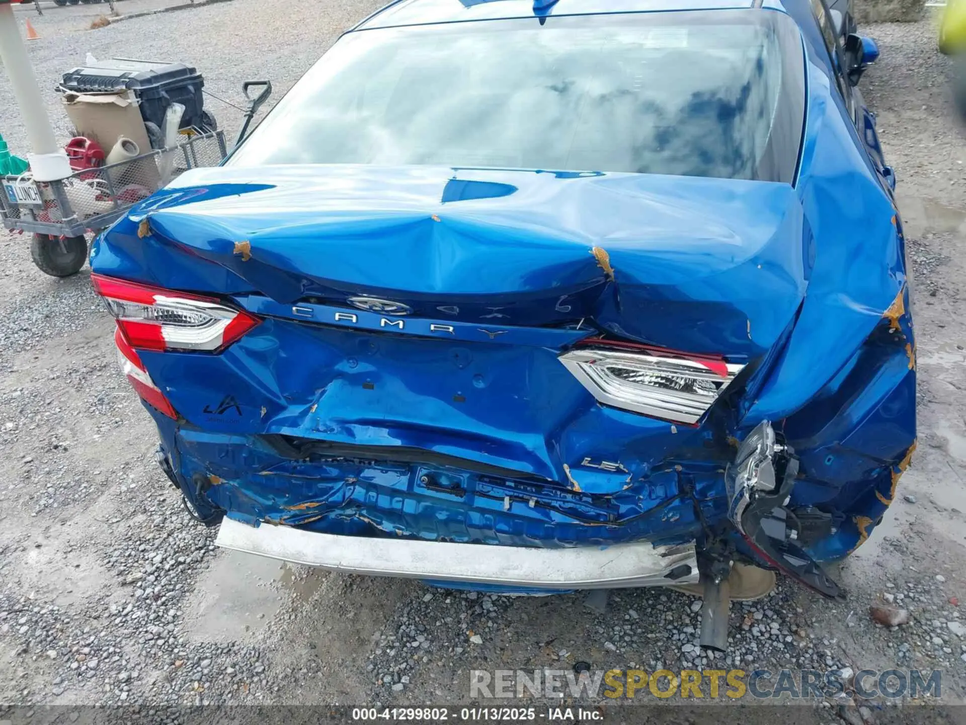 17 Фотография поврежденного автомобиля 4T1L11AK8LU394324 TOYOTA CAMRY 2020