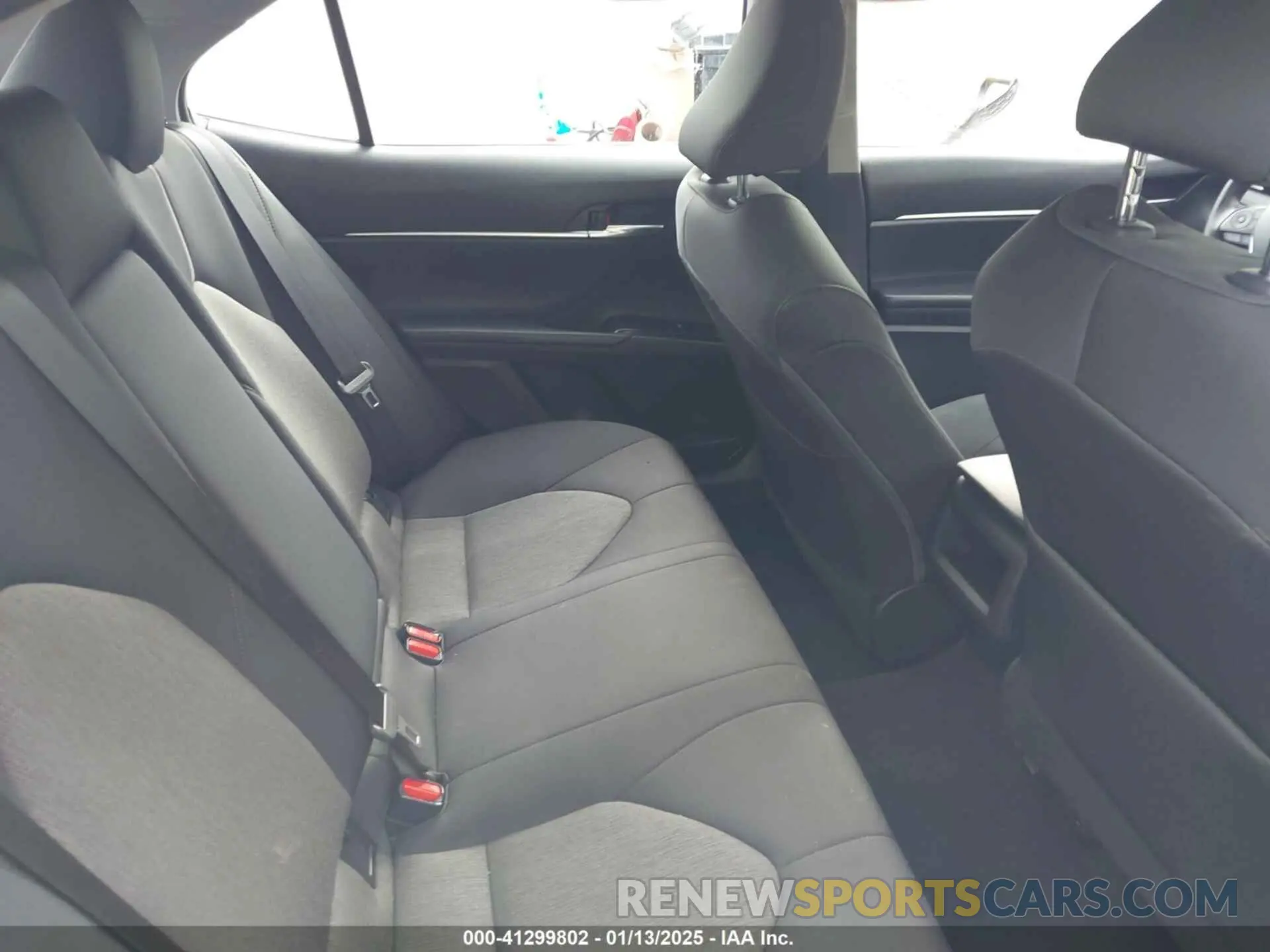 8 Фотография поврежденного автомобиля 4T1L11AK8LU394324 TOYOTA CAMRY 2020