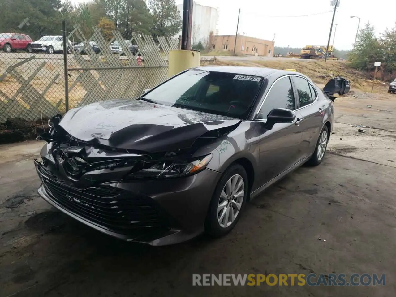 2 Фотография поврежденного автомобиля 4T1L11AK8LU863413 TOYOTA CAMRY 2020