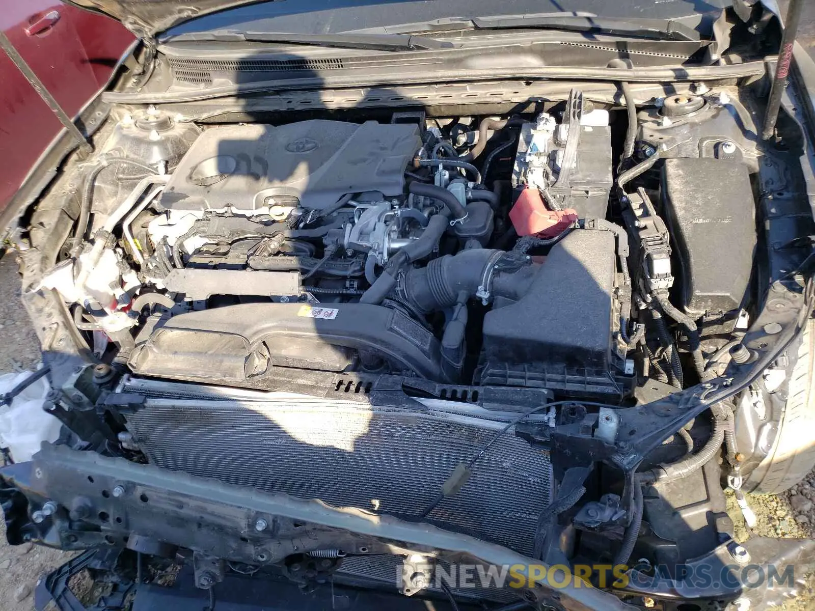 7 Photograph of a damaged car 4T1L11BK0LU005173 TOYOTA CAMRY 2020