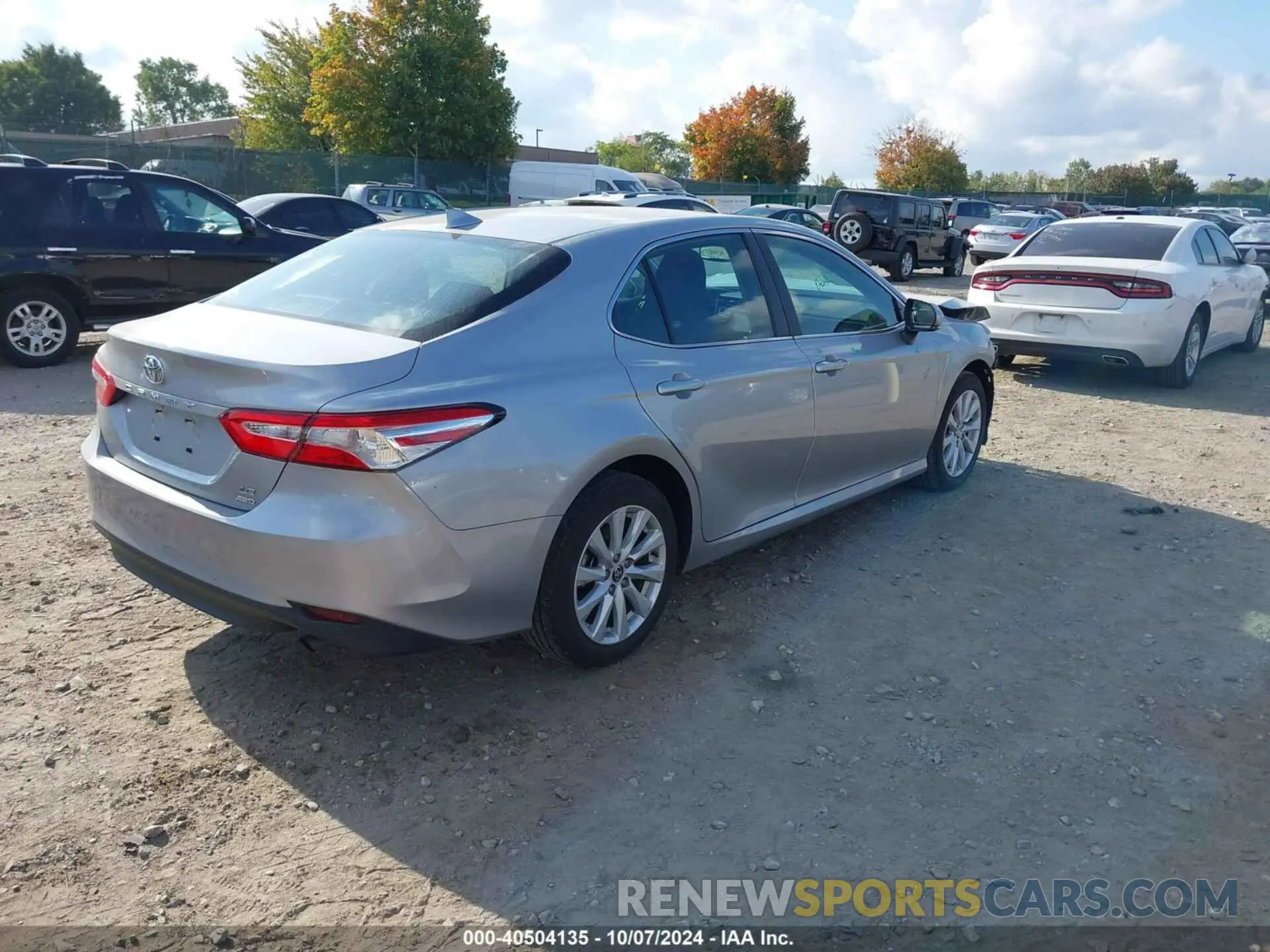 4 Фотография поврежденного автомобиля 4T1L11BK2LU006115 TOYOTA CAMRY 2020