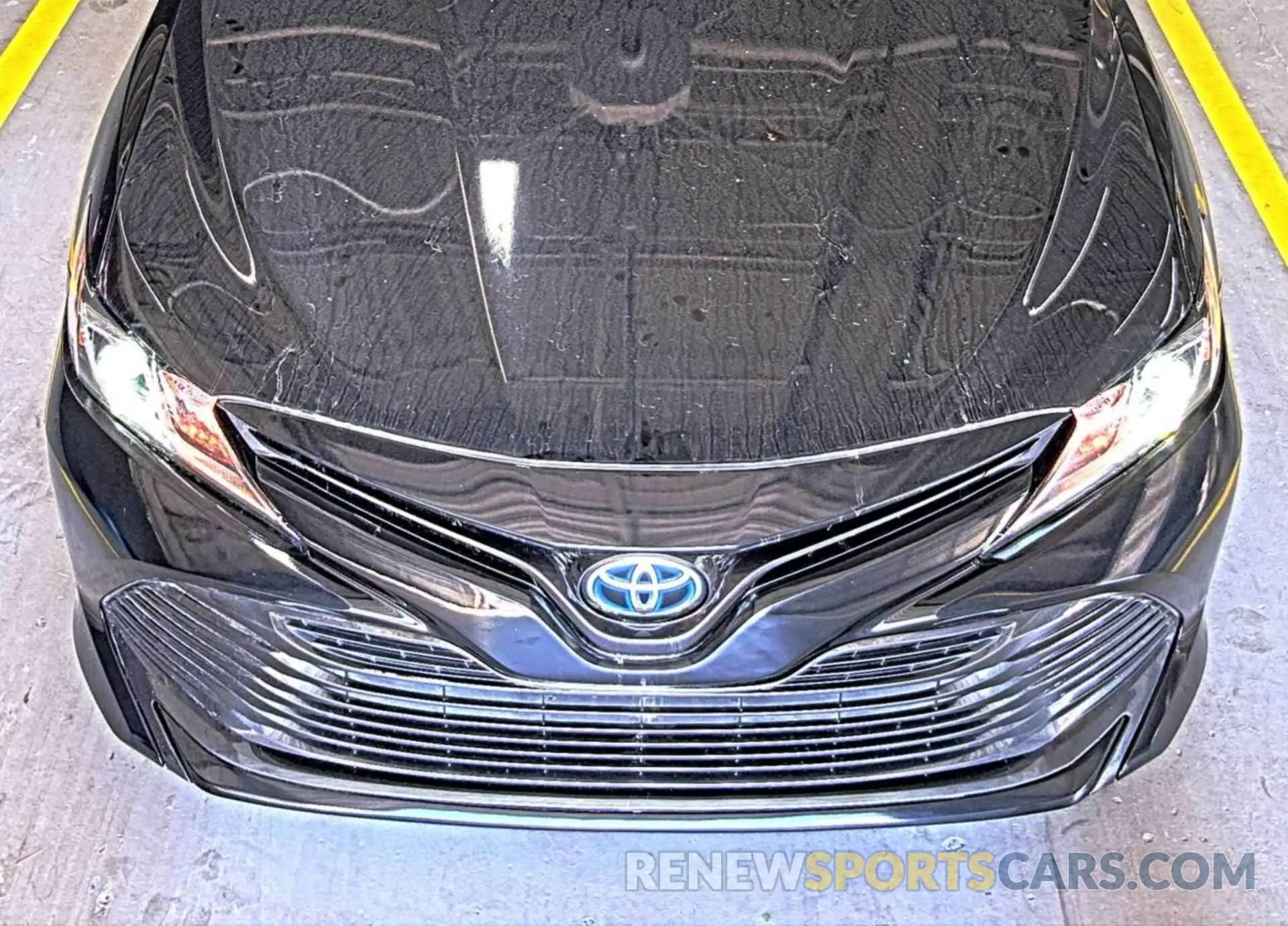 24 Фотография поврежденного автомобиля 4T1L31AK4LU015040 TOYOTA CAMRY 2020