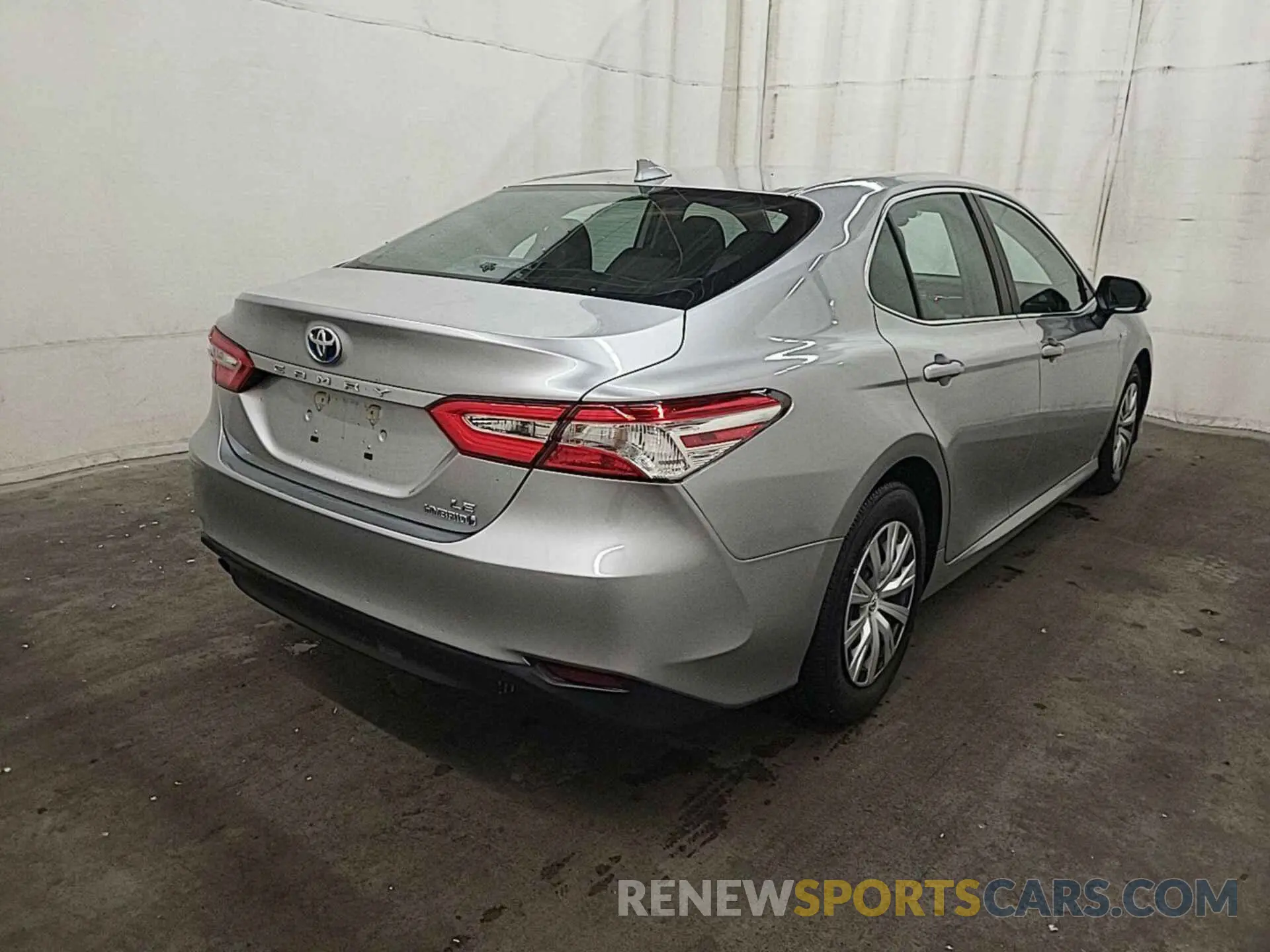 5 Photograph of a damaged car 4T1L31AK6LU534963 TOYOTA CAMRY 2020
