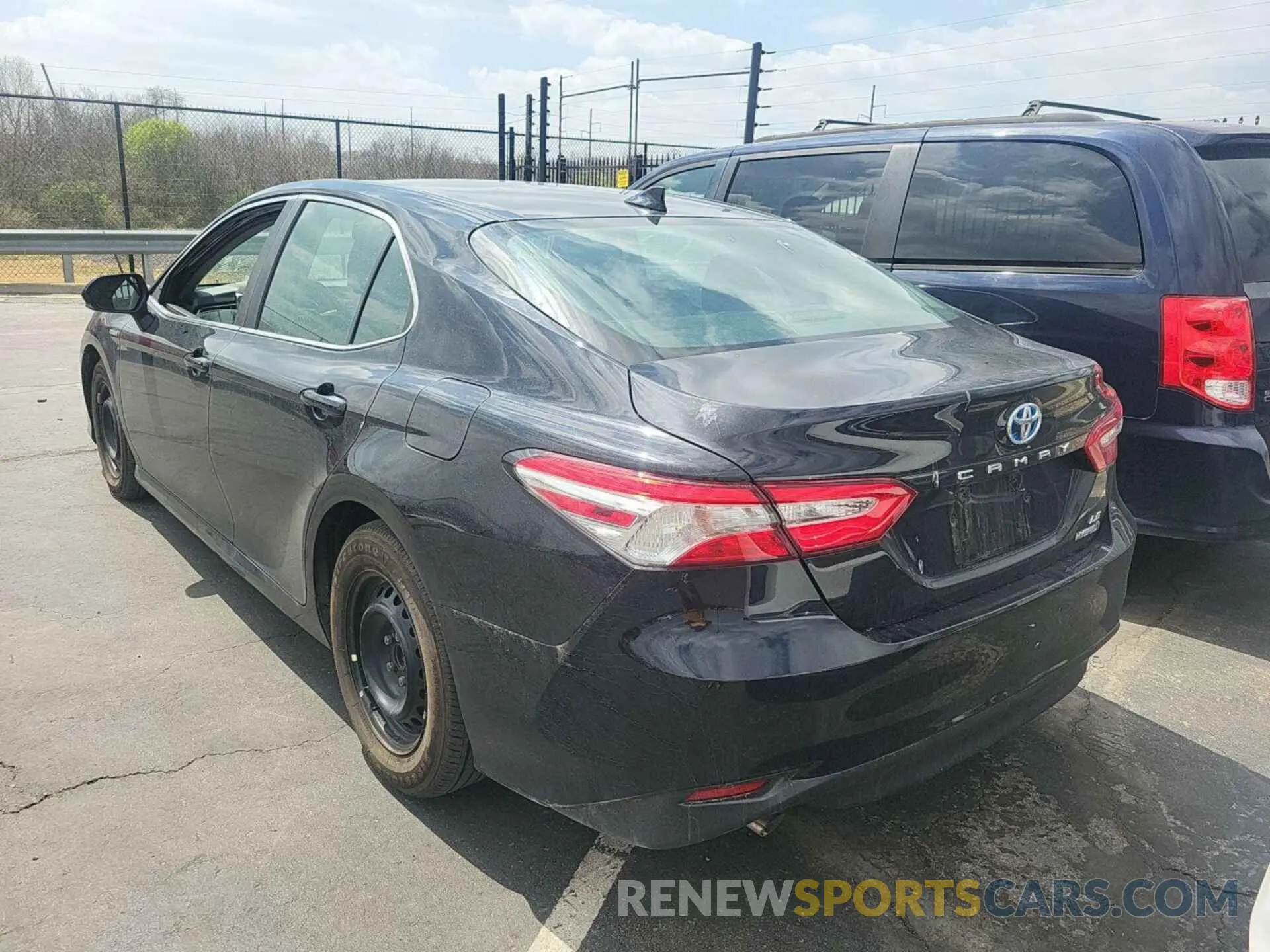18 Фотография поврежденного автомобиля 4T1L31AK8LU534799 TOYOTA CAMRY 2020