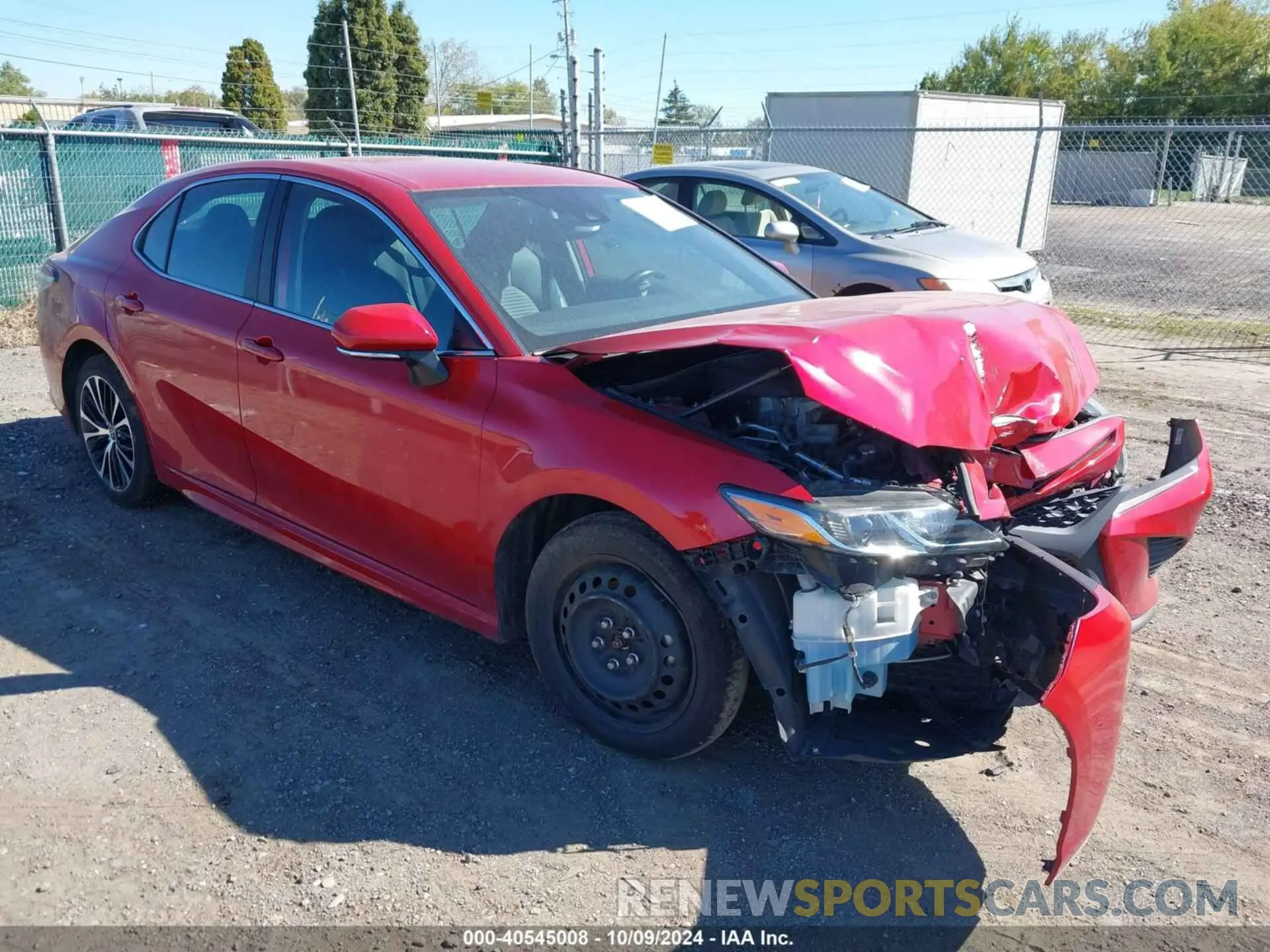 1 Photograph of a damaged car 4T1M11AK0LU389512 TOYOTA CAMRY 2020