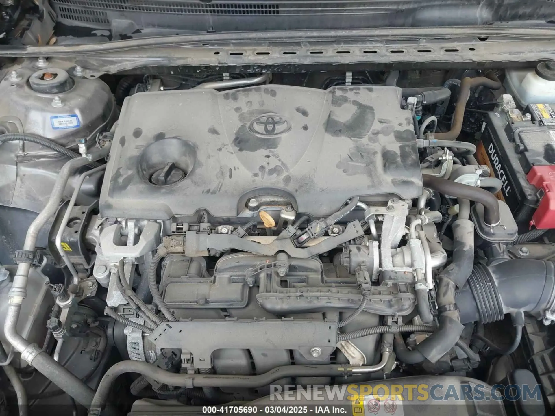 10 Photograph of a damaged car 4T1M11AK0LU911720 TOYOTA CAMRY 2020