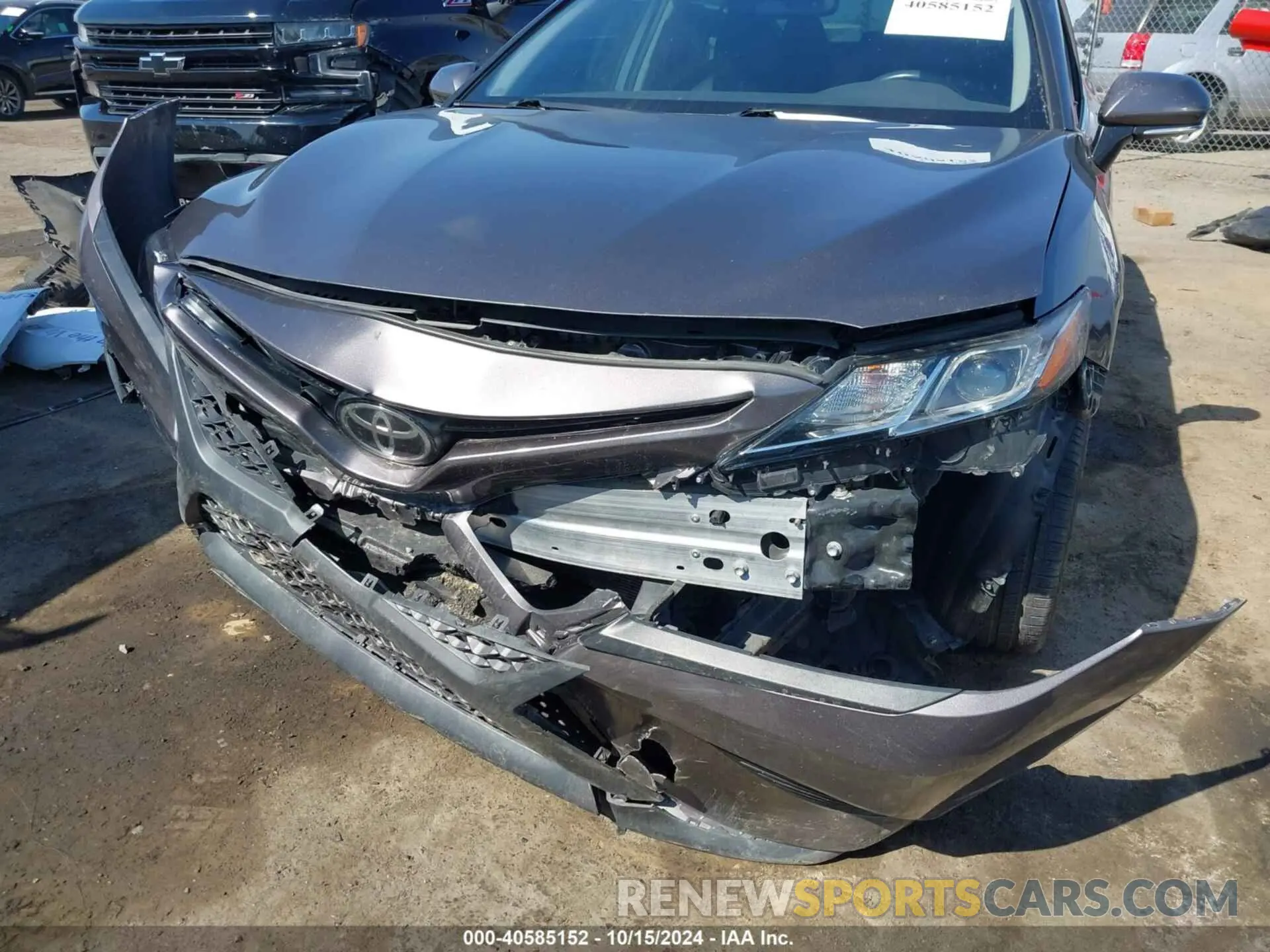 6 Photograph of a damaged car 4T1M11AK0LU932700 TOYOTA CAMRY 2020
