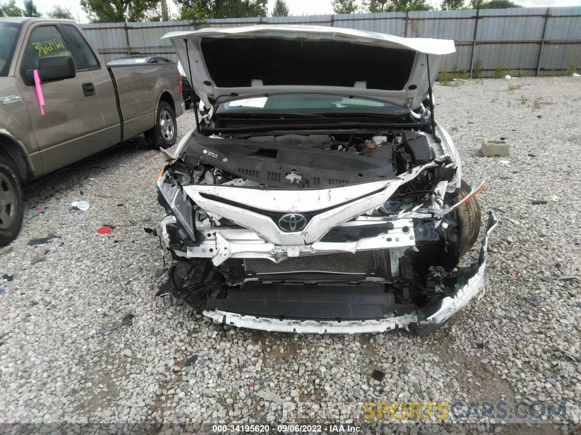 6 Фотография поврежденного автомобиля 4T1M11AK1LU866562 TOYOTA CAMRY 2020