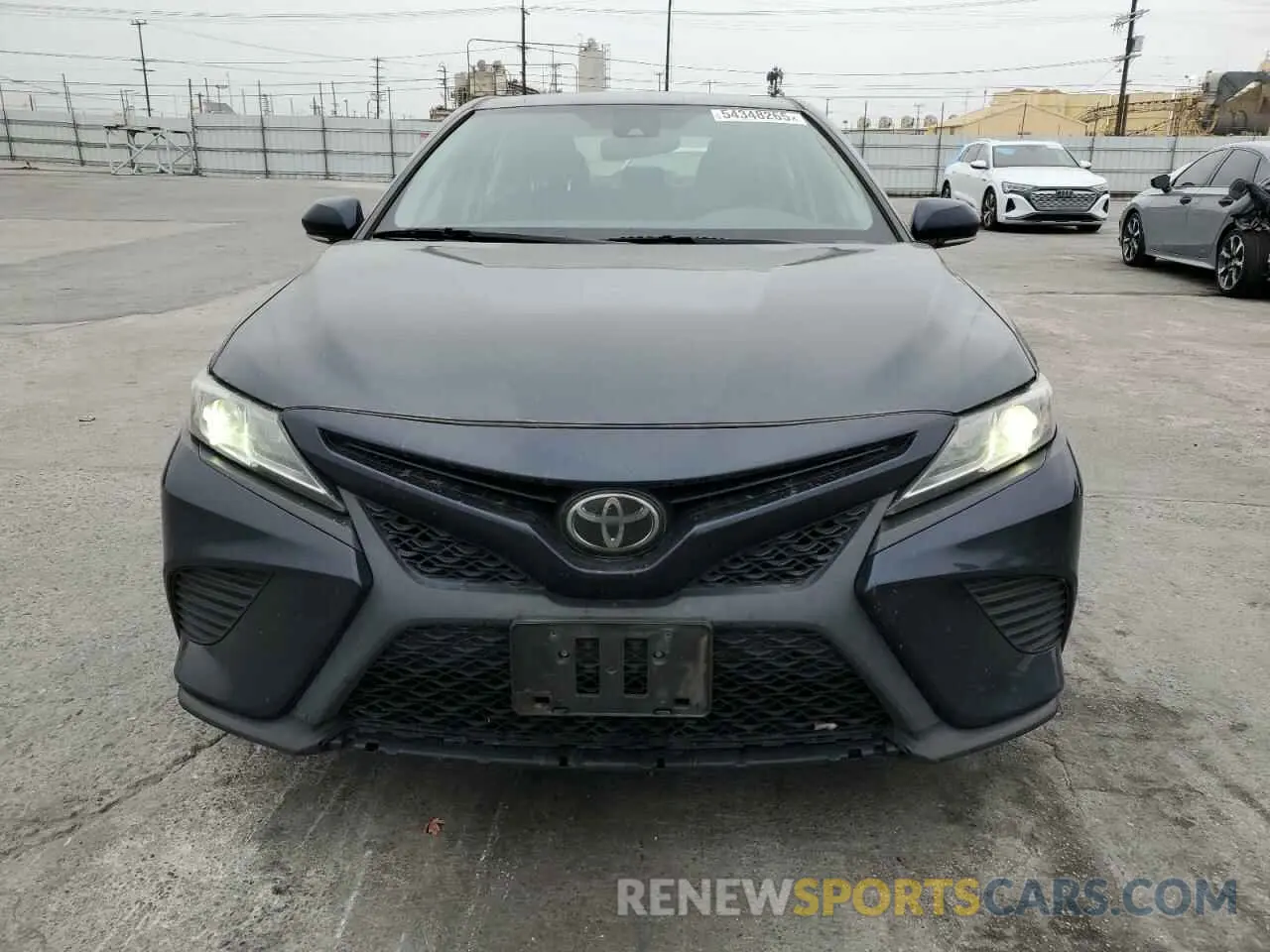 5 Photograph of a damaged car 4T1M11AK2LU862598 TOYOTA CAMRY 2020