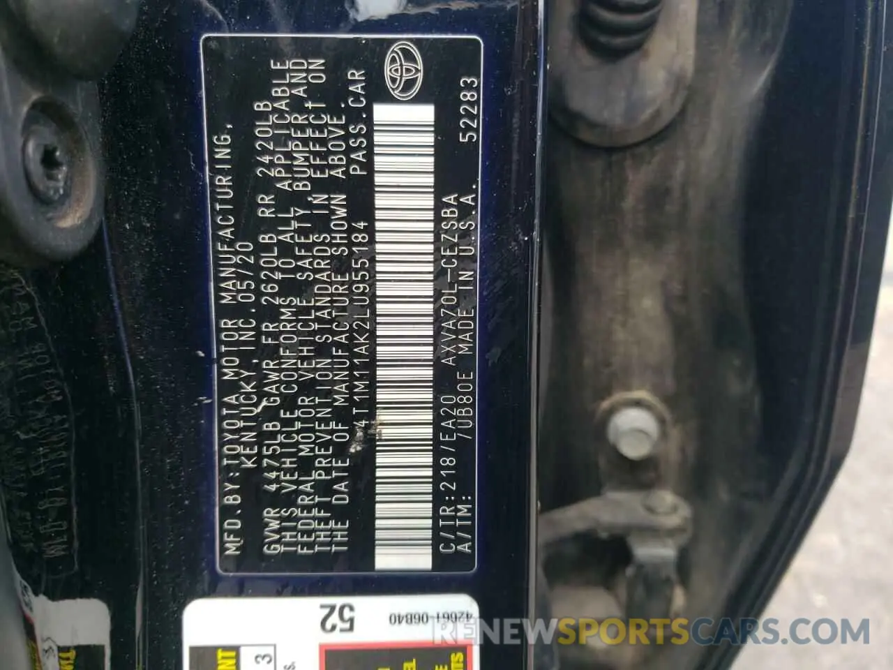 13 Photograph of a damaged car 4T1M11AK2LU955184 TOYOTA CAMRY 2020