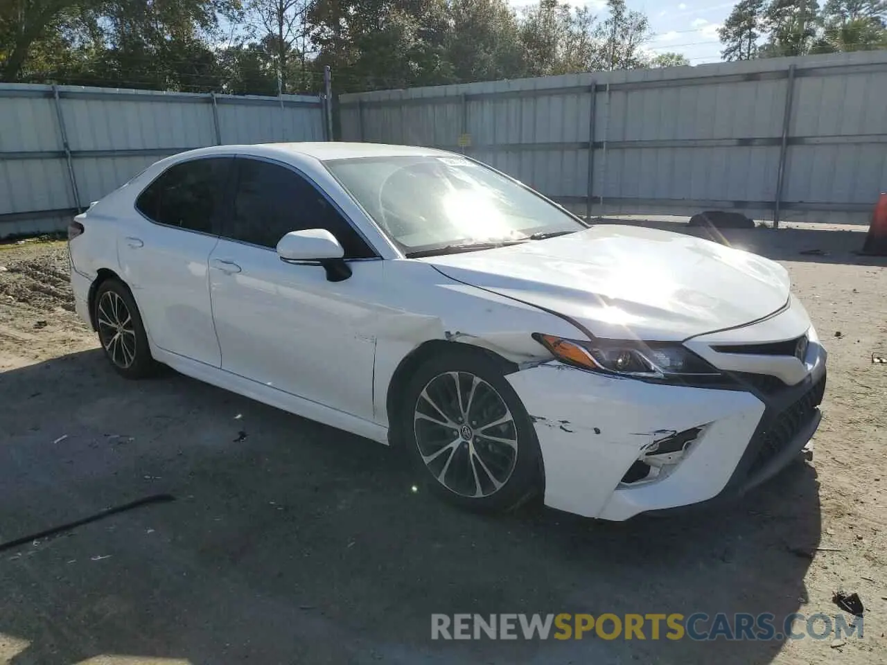 4 Фотография поврежденного автомобиля 4T1M11AK2LU961759 TOYOTA CAMRY 2020