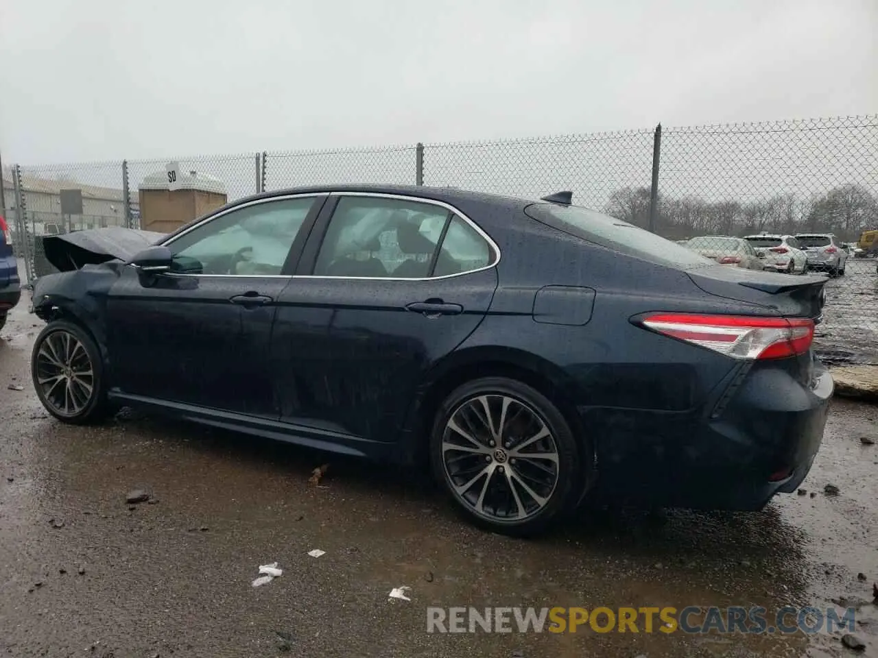 2 Фотография поврежденного автомобиля 4T1M11AK4LU385950 TOYOTA CAMRY 2020