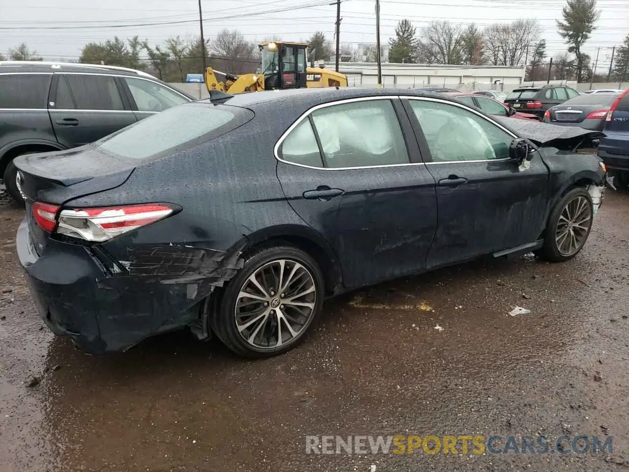 3 Фотография поврежденного автомобиля 4T1M11AK4LU385950 TOYOTA CAMRY 2020