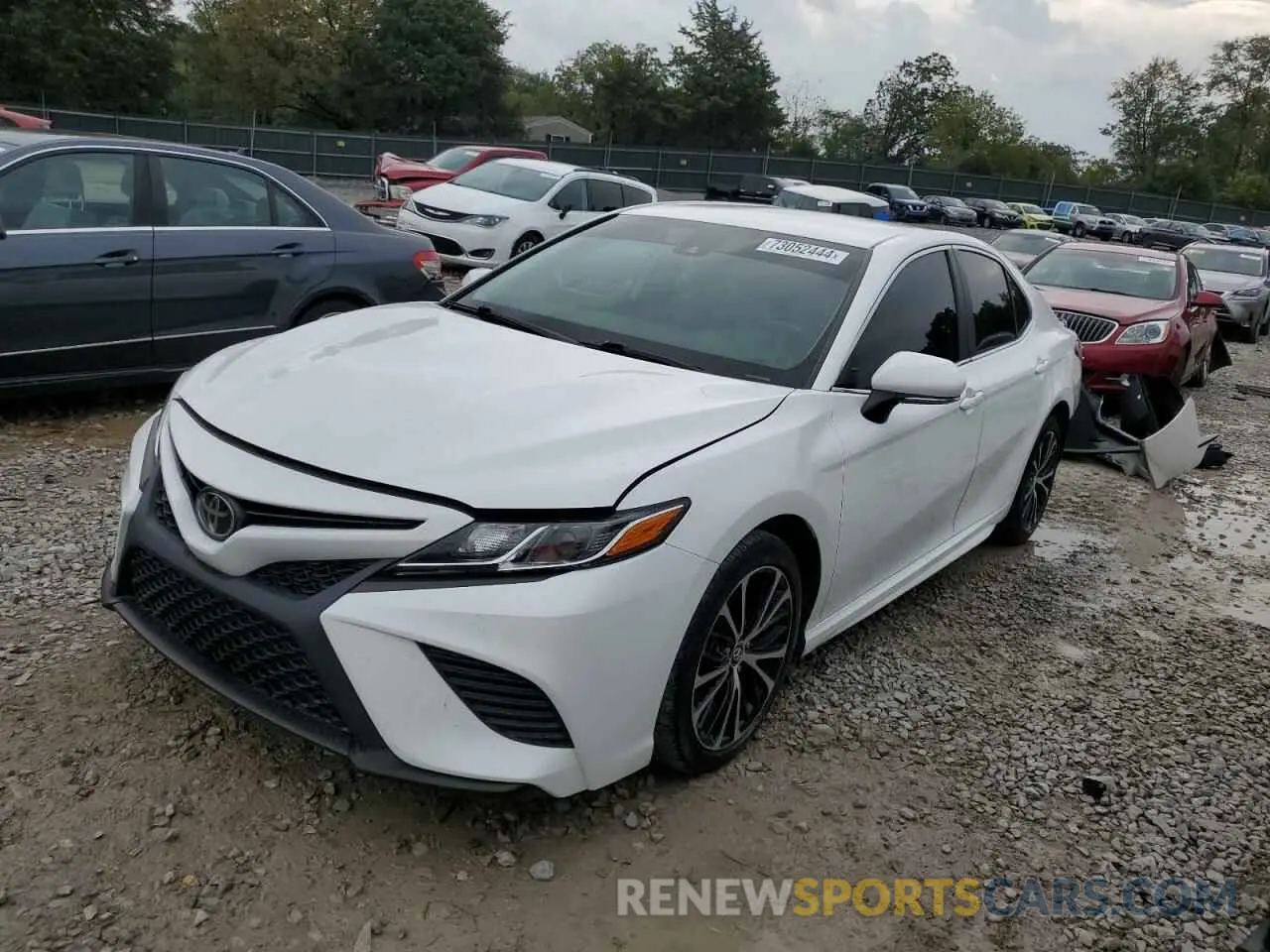 1 Photograph of a damaged car 4T1M11AK4LU875465 TOYOTA CAMRY 2020