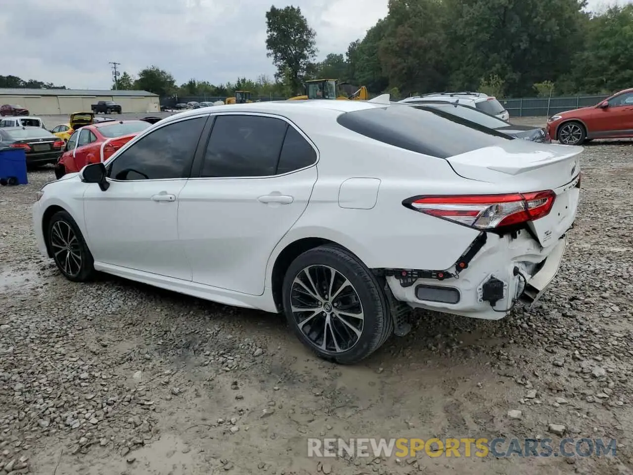 2 Photograph of a damaged car 4T1M11AK4LU875465 TOYOTA CAMRY 2020