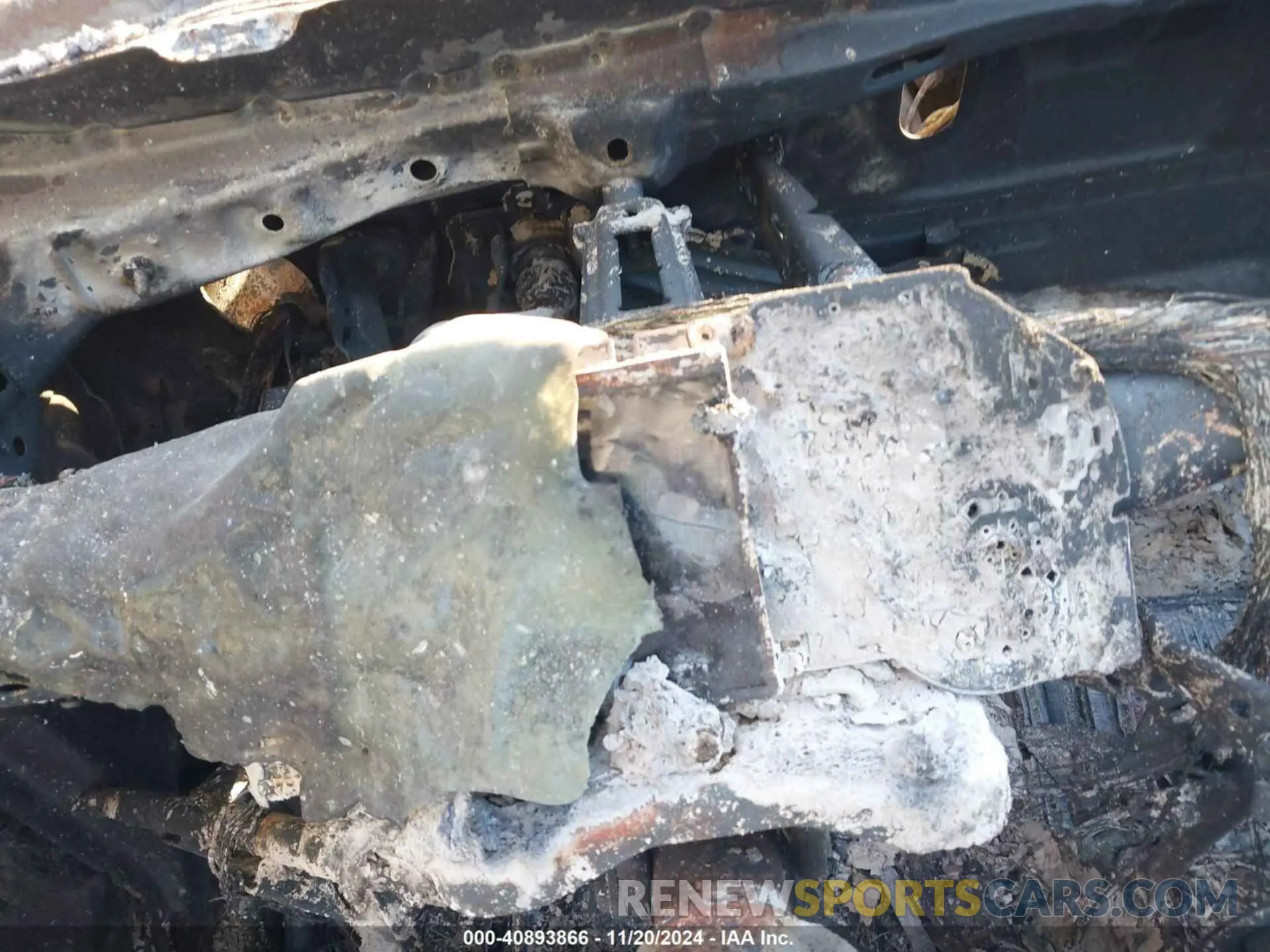 7 Фотография поврежденного автомобиля 4T1M11AK4LU921179 TOYOTA CAMRY 2020
