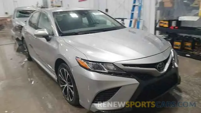 14 Фотография поврежденного автомобиля 4T1M11AK4LU923109 TOYOTA CAMRY 2020
