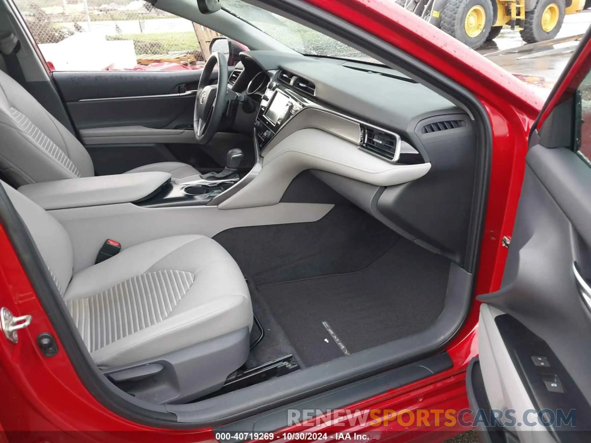 5 Фотография поврежденного автомобиля 4T1M11AK5LU309444 TOYOTA CAMRY 2020