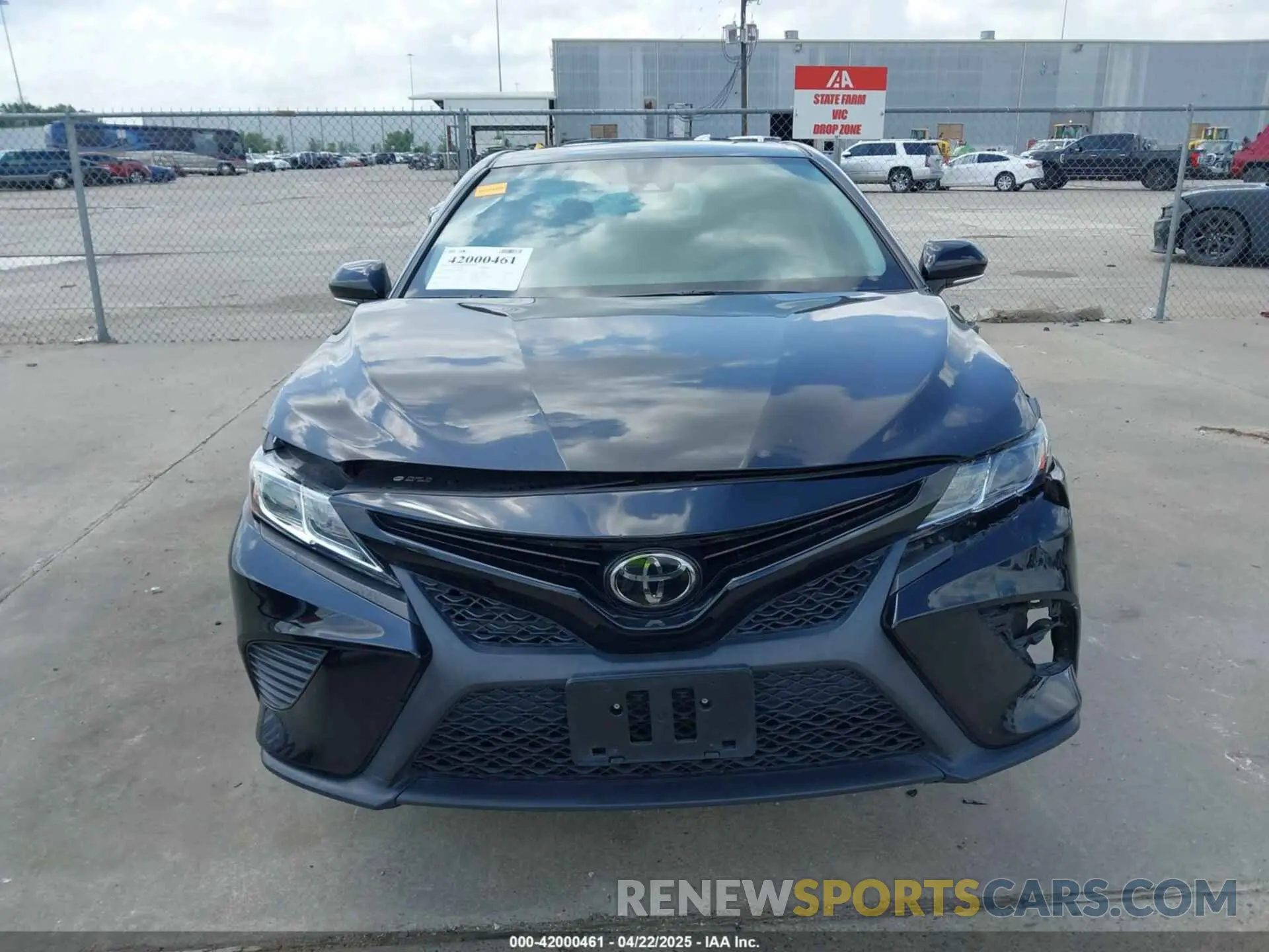 13 Фотография поврежденного автомобиля 4T1M11AK5LU399565 TOYOTA CAMRY 2020
