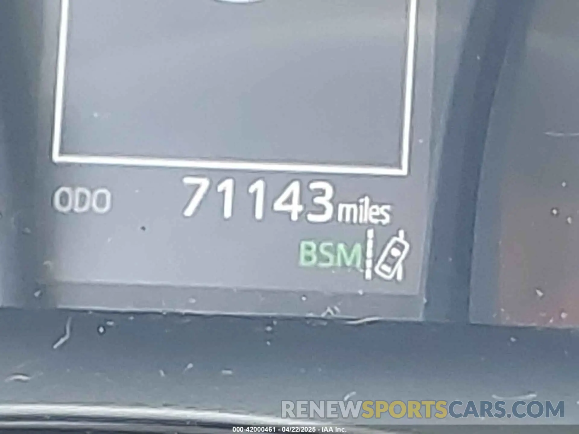16 Фотография поврежденного автомобиля 4T1M11AK5LU399565 TOYOTA CAMRY 2020