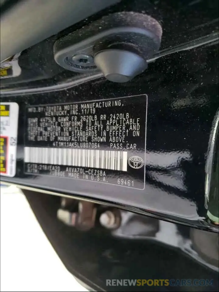 10 Photograph of a damaged car 4T1M11AK5LU907064 TOYOTA CAMRY 2020