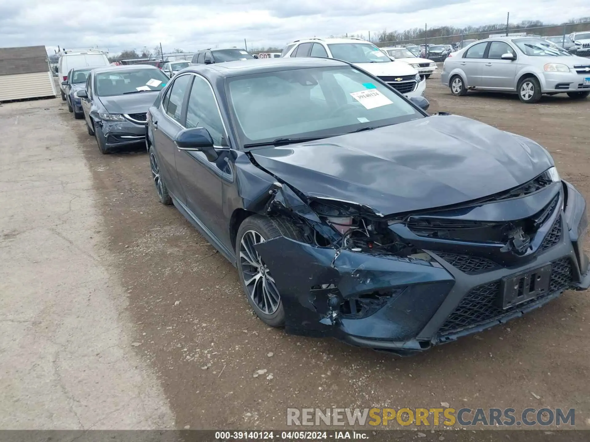 1 Фотография поврежденного автомобиля 4T1M11AK5LU917934 TOYOTA CAMRY 2020