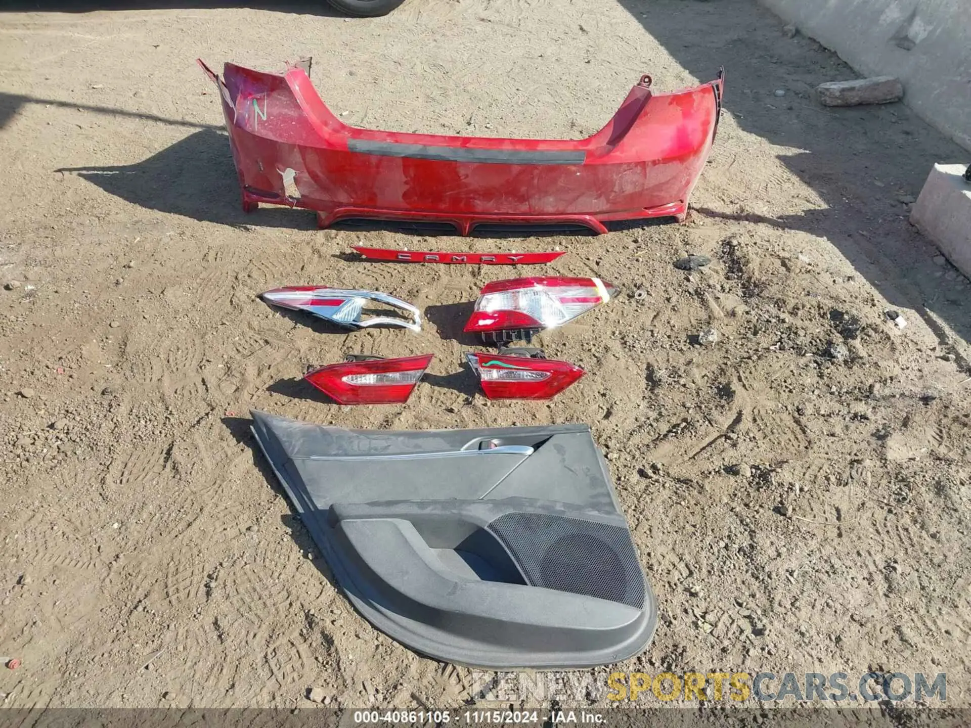 12 Фотография поврежденного автомобиля 4T1M11AK7LU396358 TOYOTA CAMRY 2020