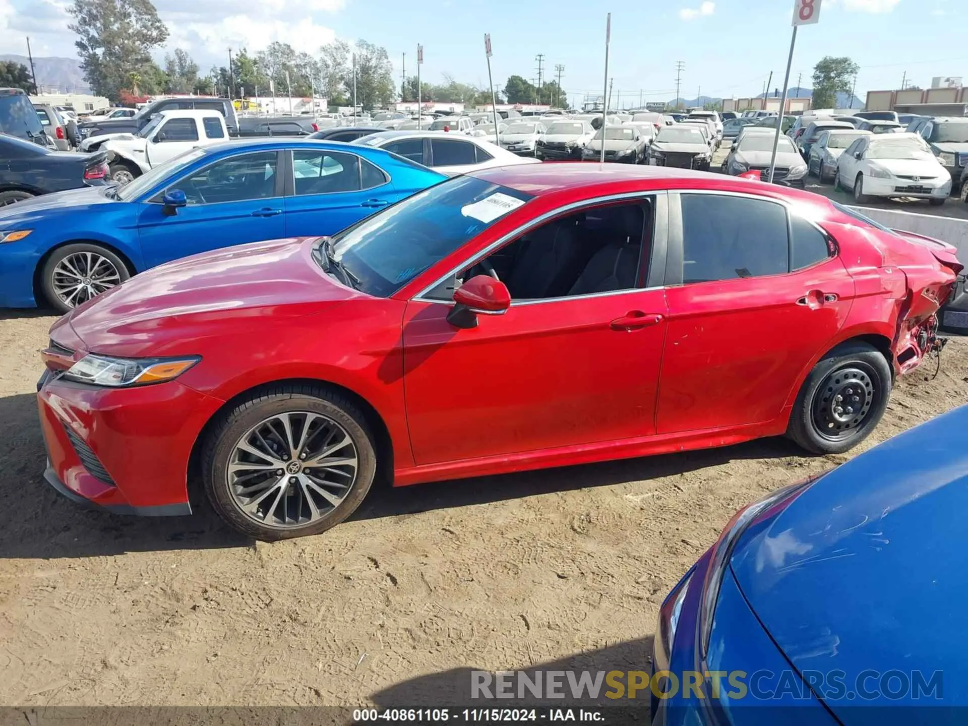 15 Фотография поврежденного автомобиля 4T1M11AK7LU396358 TOYOTA CAMRY 2020