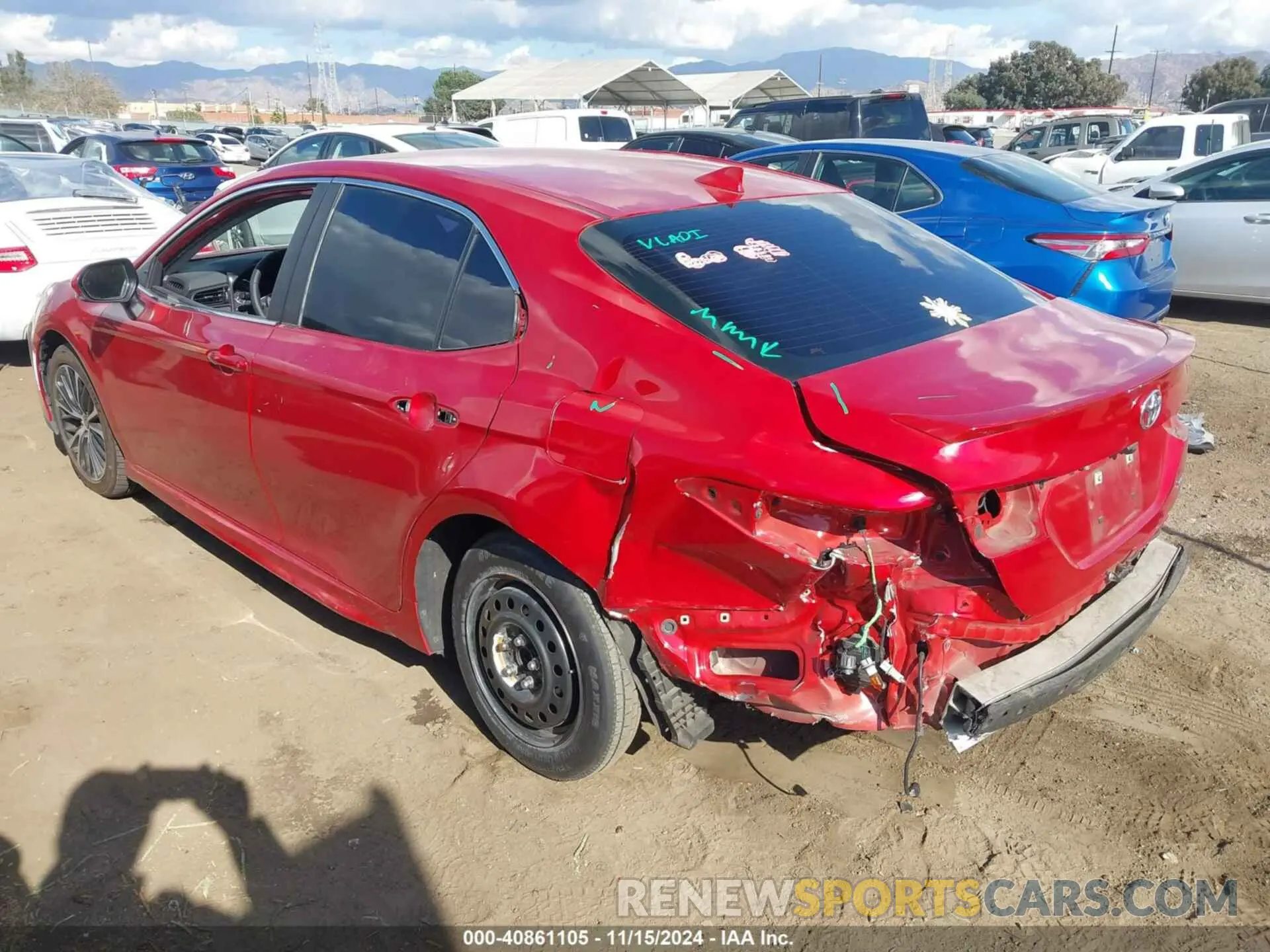 3 Фотография поврежденного автомобиля 4T1M11AK7LU396358 TOYOTA CAMRY 2020