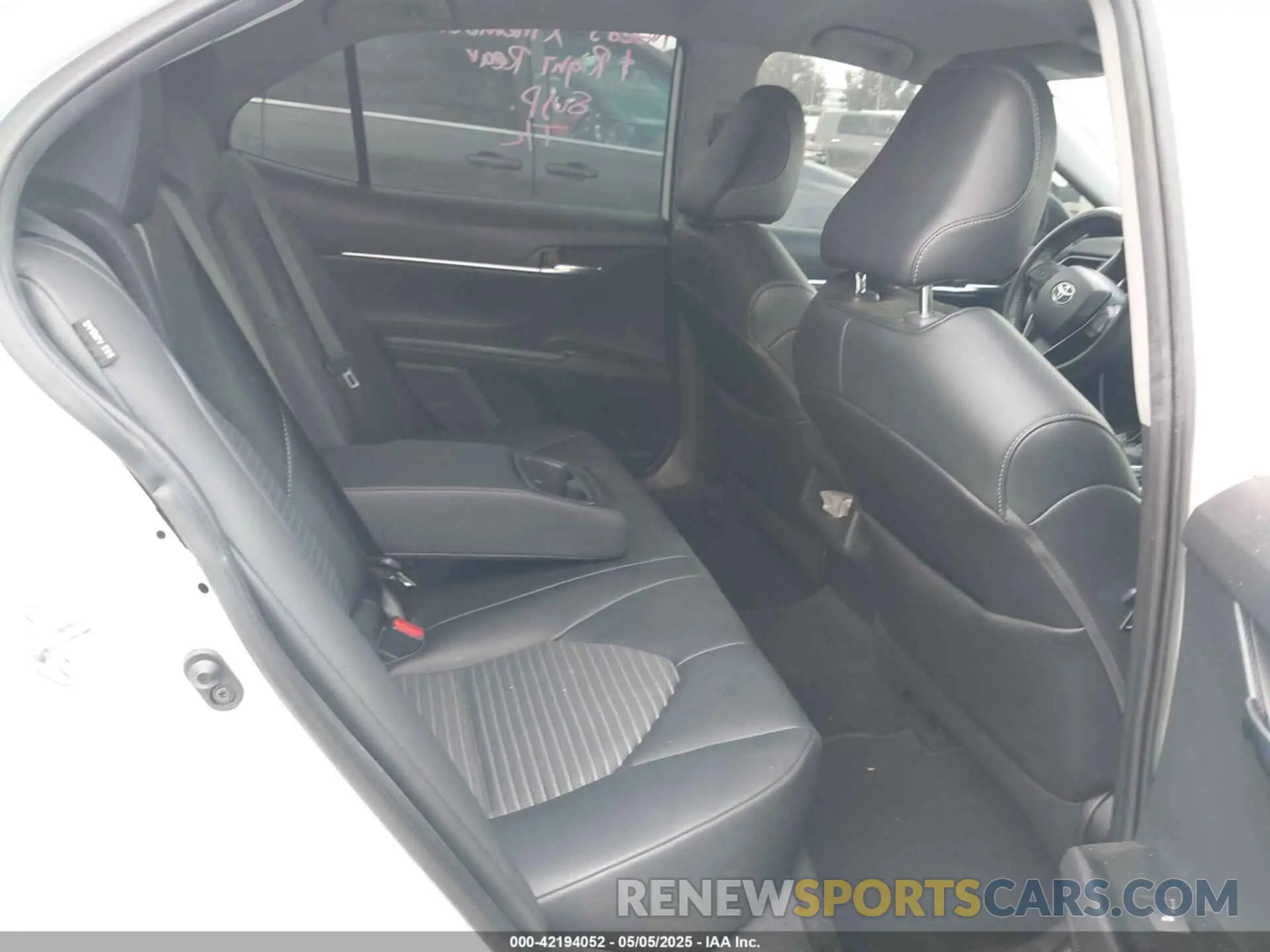 8 Фотография поврежденного автомобиля 4T1M11AK7LU396750 TOYOTA CAMRY 2020