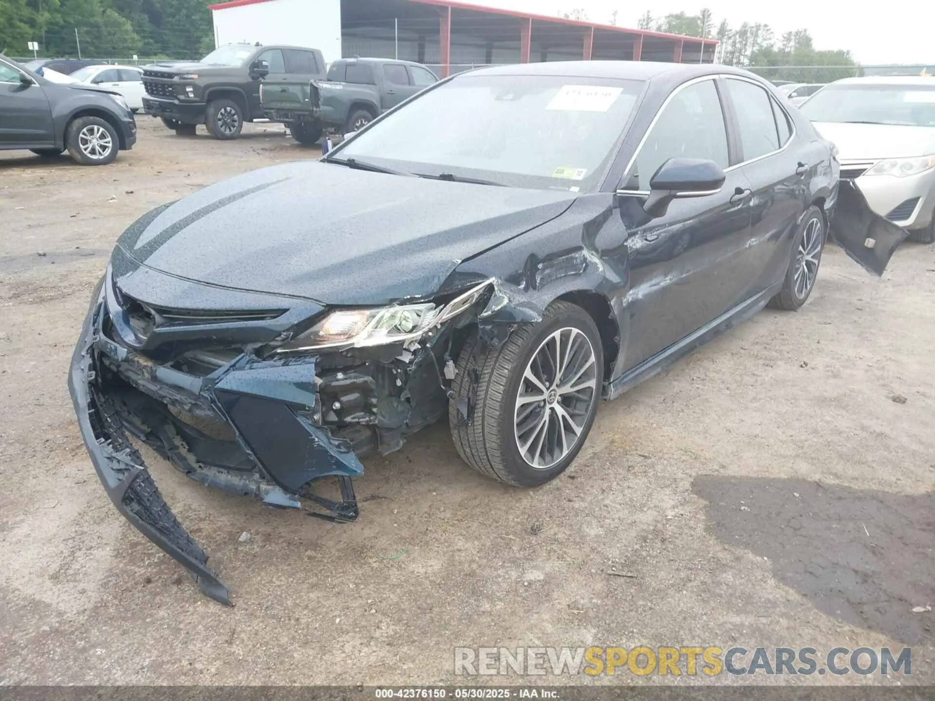 2 Фотография поврежденного автомобиля 4T1M11AK7LU510388 TOYOTA CAMRY 2020