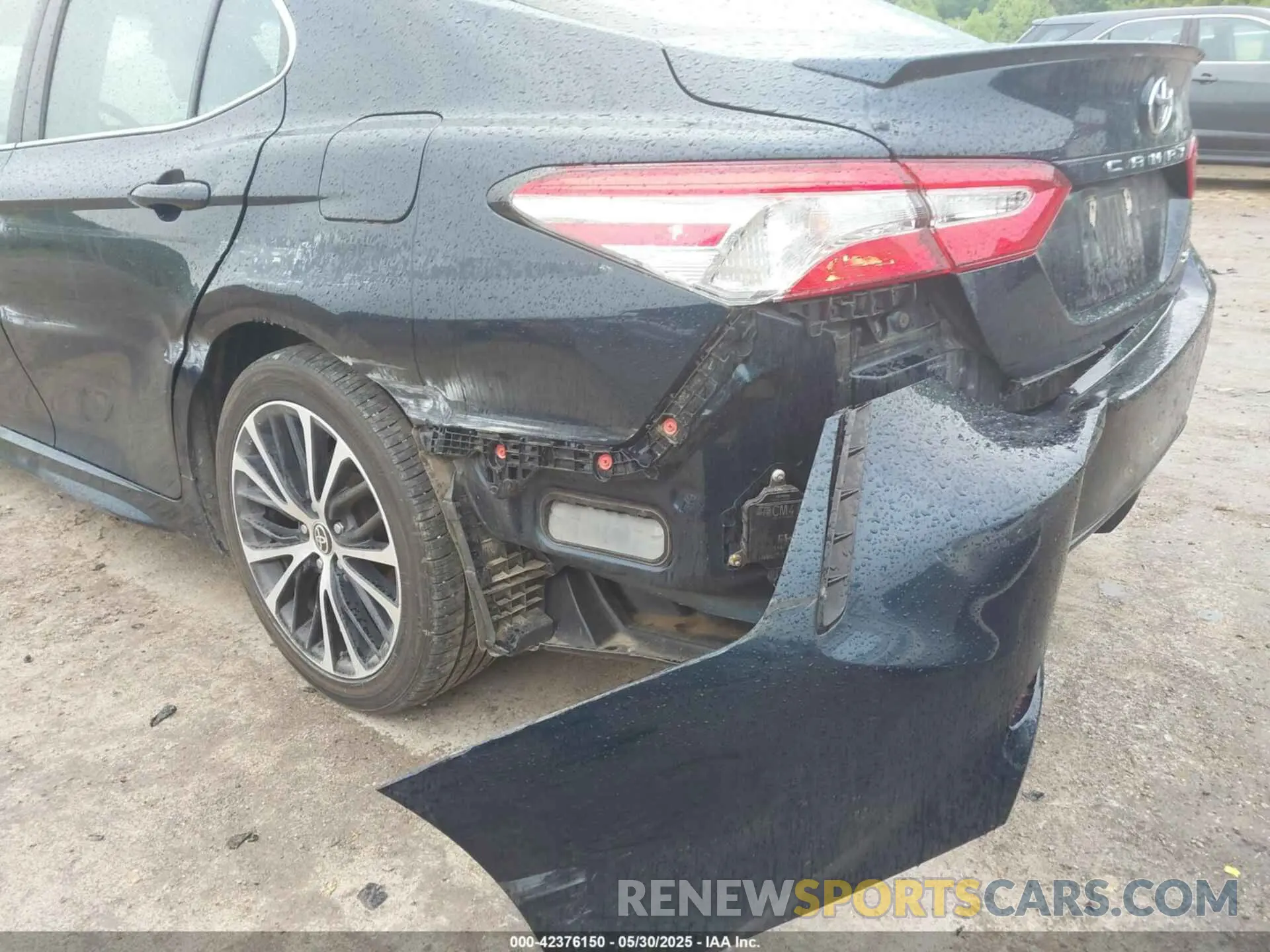 20 Фотография поврежденного автомобиля 4T1M11AK7LU510388 TOYOTA CAMRY 2020