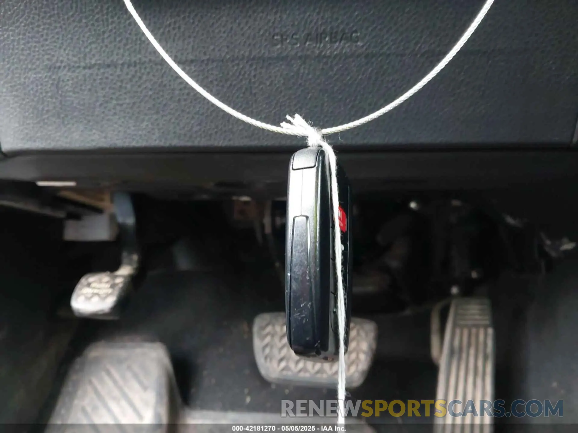 11 Фотография поврежденного автомобиля 4T1M11AK7LU859227 TOYOTA CAMRY 2020