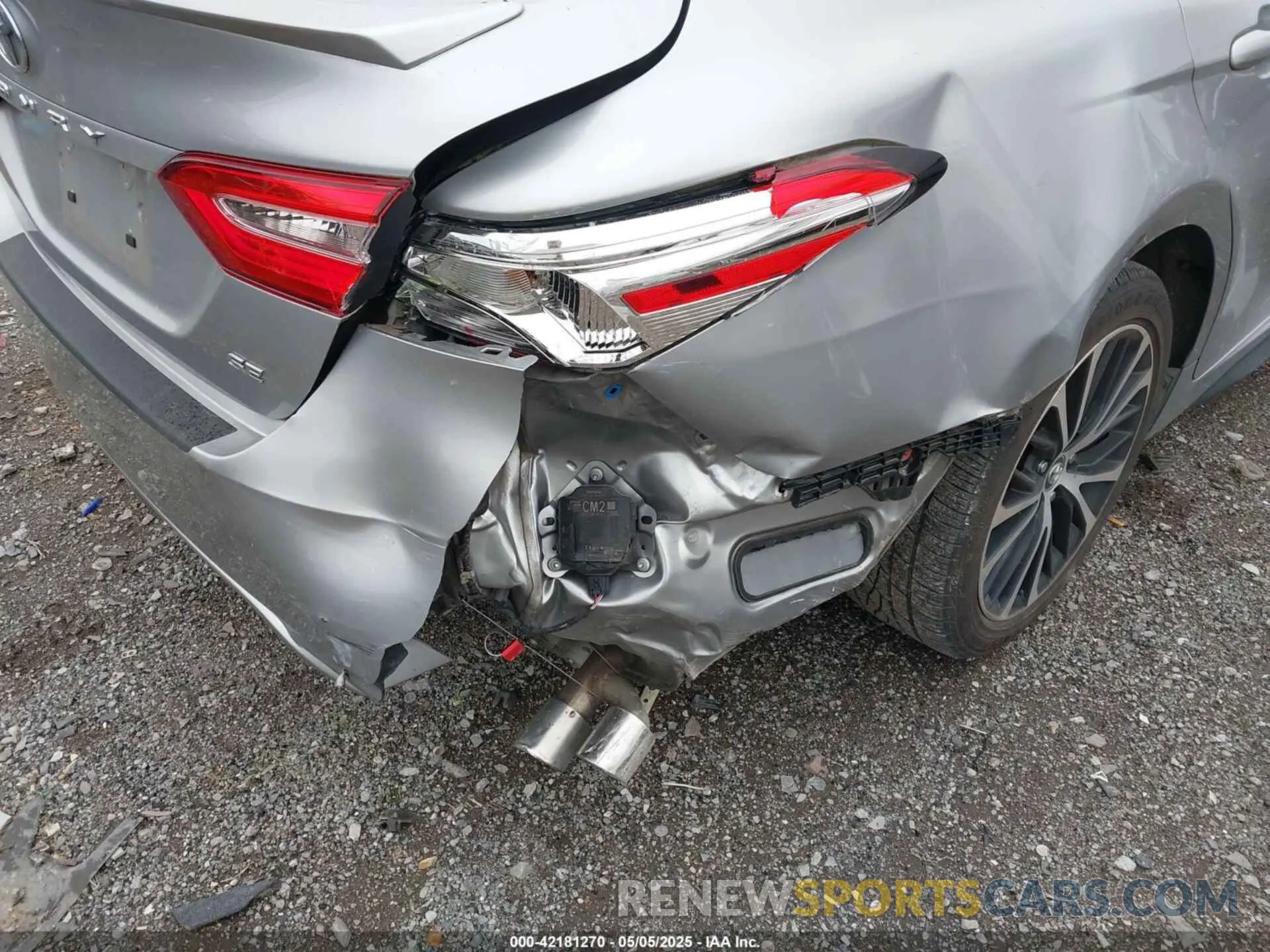 6 Фотография поврежденного автомобиля 4T1M11AK7LU859227 TOYOTA CAMRY 2020