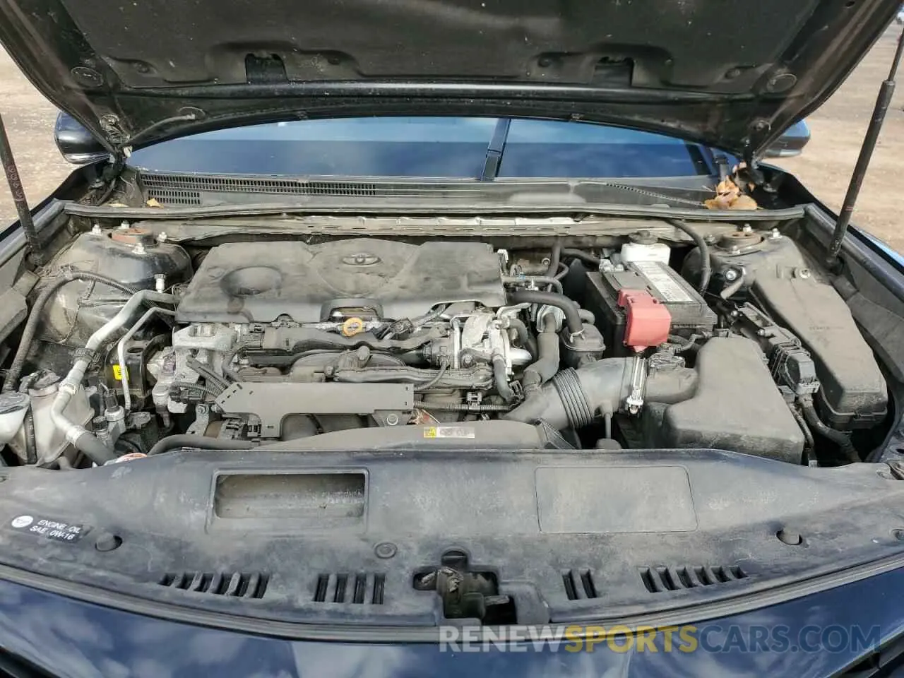 13 Photograph of a damaged car 4T1M11AK7LU868140 TOYOTA CAMRY 2020