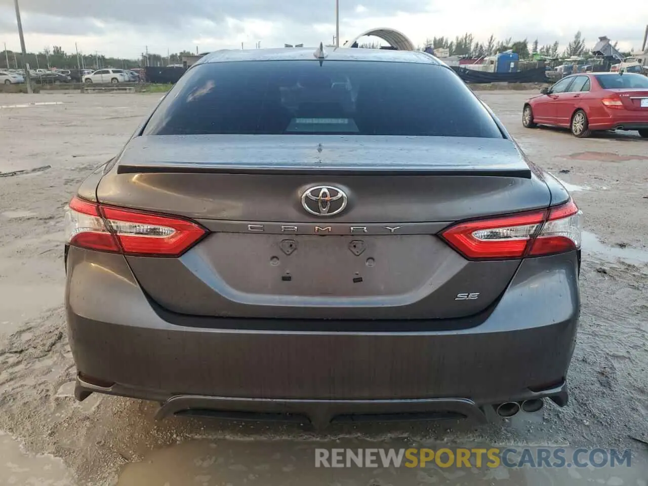 6 Фотография поврежденного автомобиля 4T1M11AK9LU504981 TOYOTA CAMRY 2020