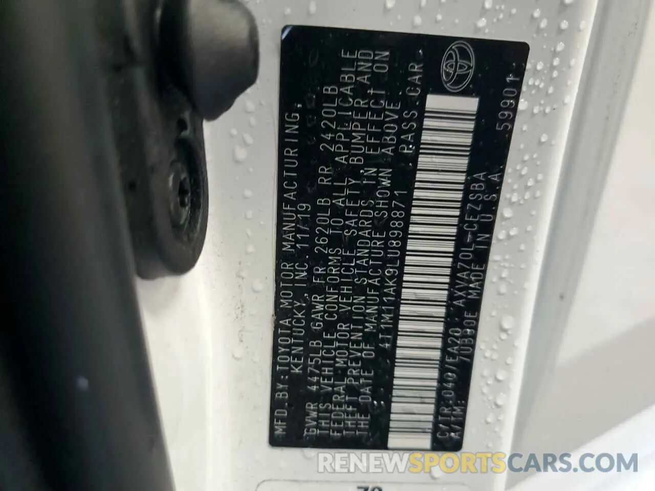 13 Photograph of a damaged car 4T1M11AK9LU898871 TOYOTA CAMRY 2020