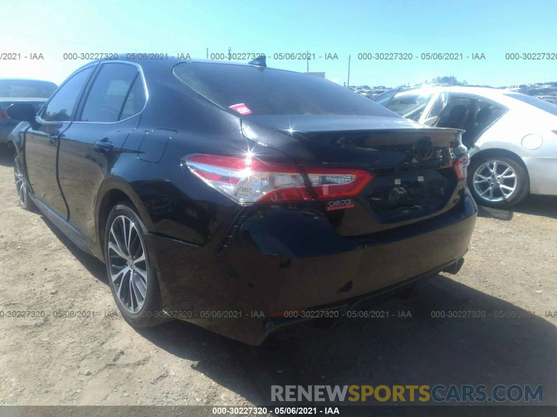 3 Фотография поврежденного автомобиля 4T1M11AK9LU950435 TOYOTA CAMRY 2020