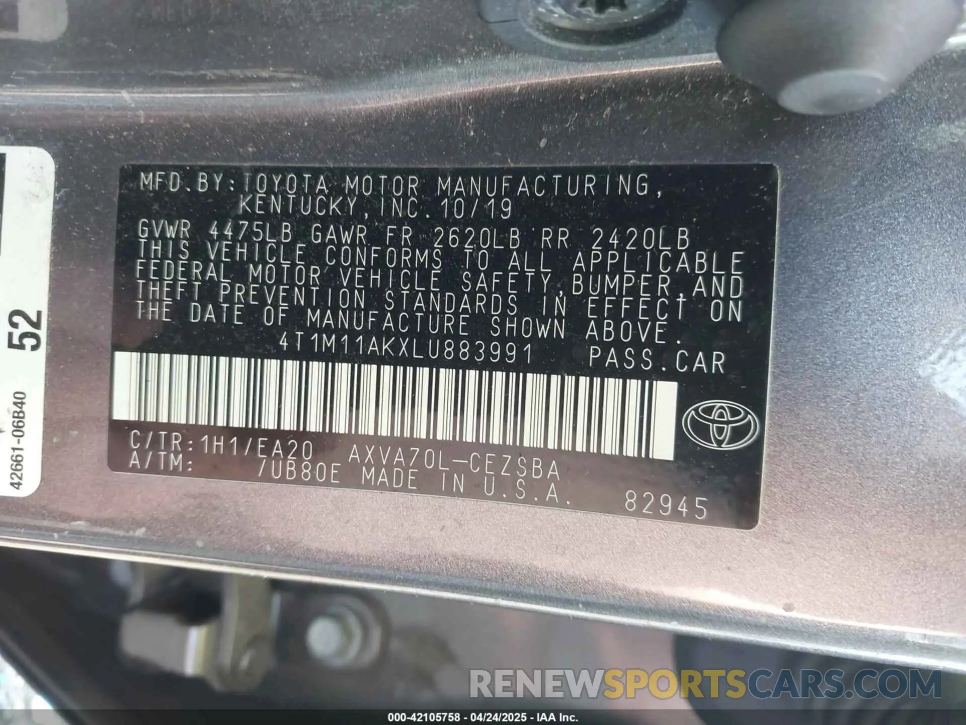 9 Photograph of a damaged car 4T1M11AKXLU883991 TOYOTA CAMRY 2020