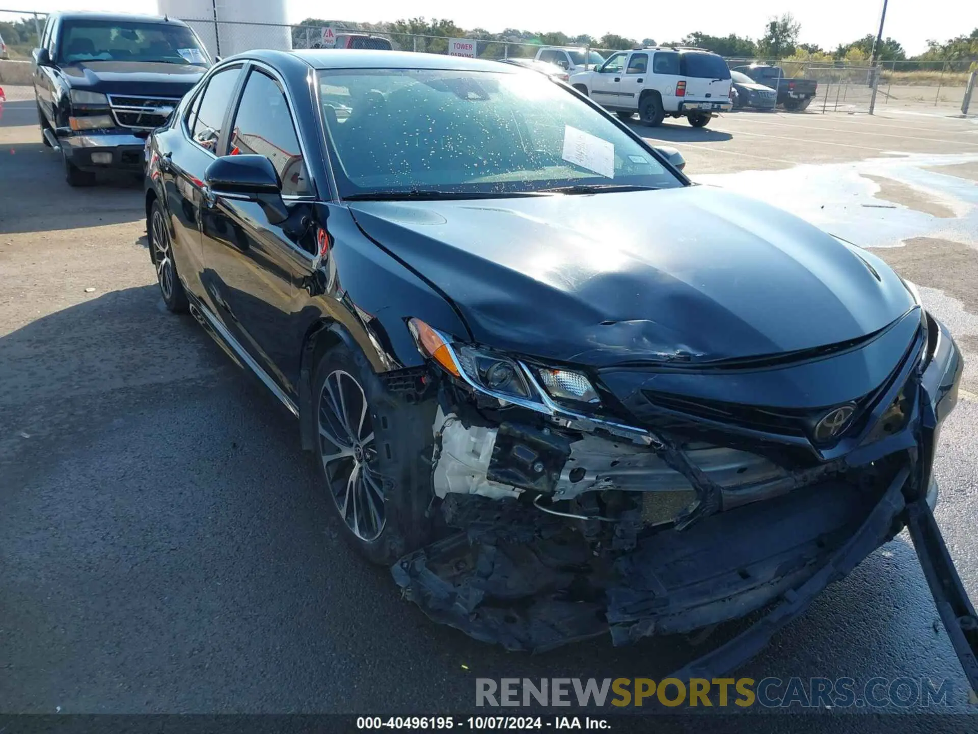1 Photograph of a damaged car 4T1M11AKXLU990586 TOYOTA CAMRY 2020