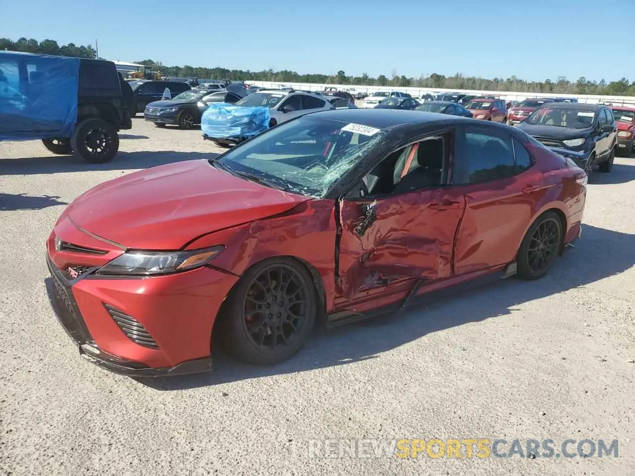 1 Фотография поврежденного автомобиля 4T1NZ1AK0LU037186 TOYOTA CAMRY 2020