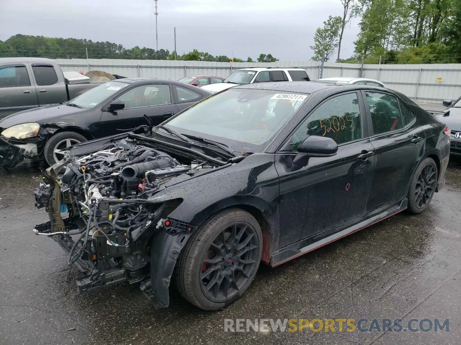 2 Photograph of a damaged car 4T1NZ1AK3LU033441 TOYOTA CAMRY 2020