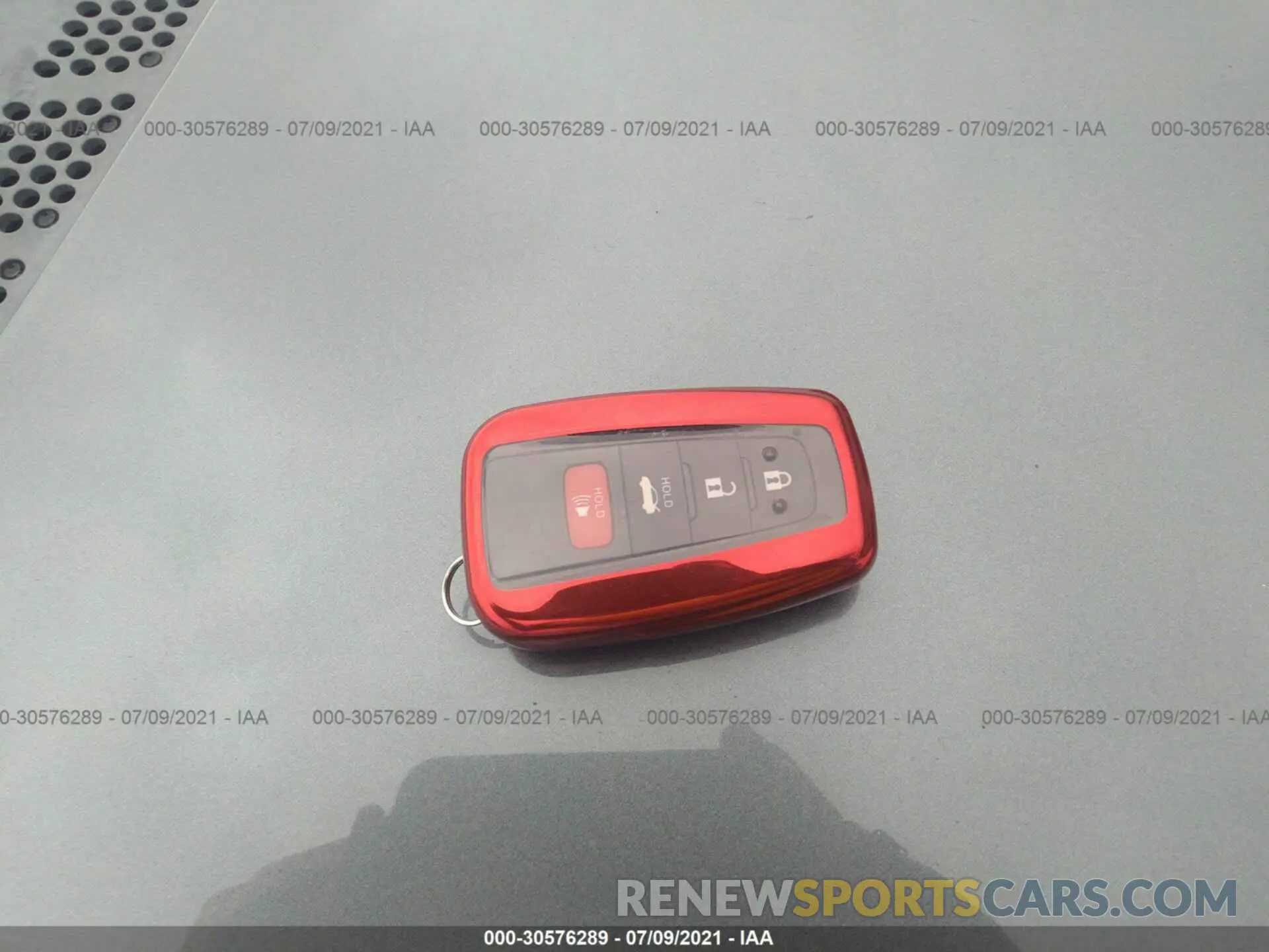 11 Photograph of a damaged car 4T1NZ1AK5LU039970 TOYOTA CAMRY 2020